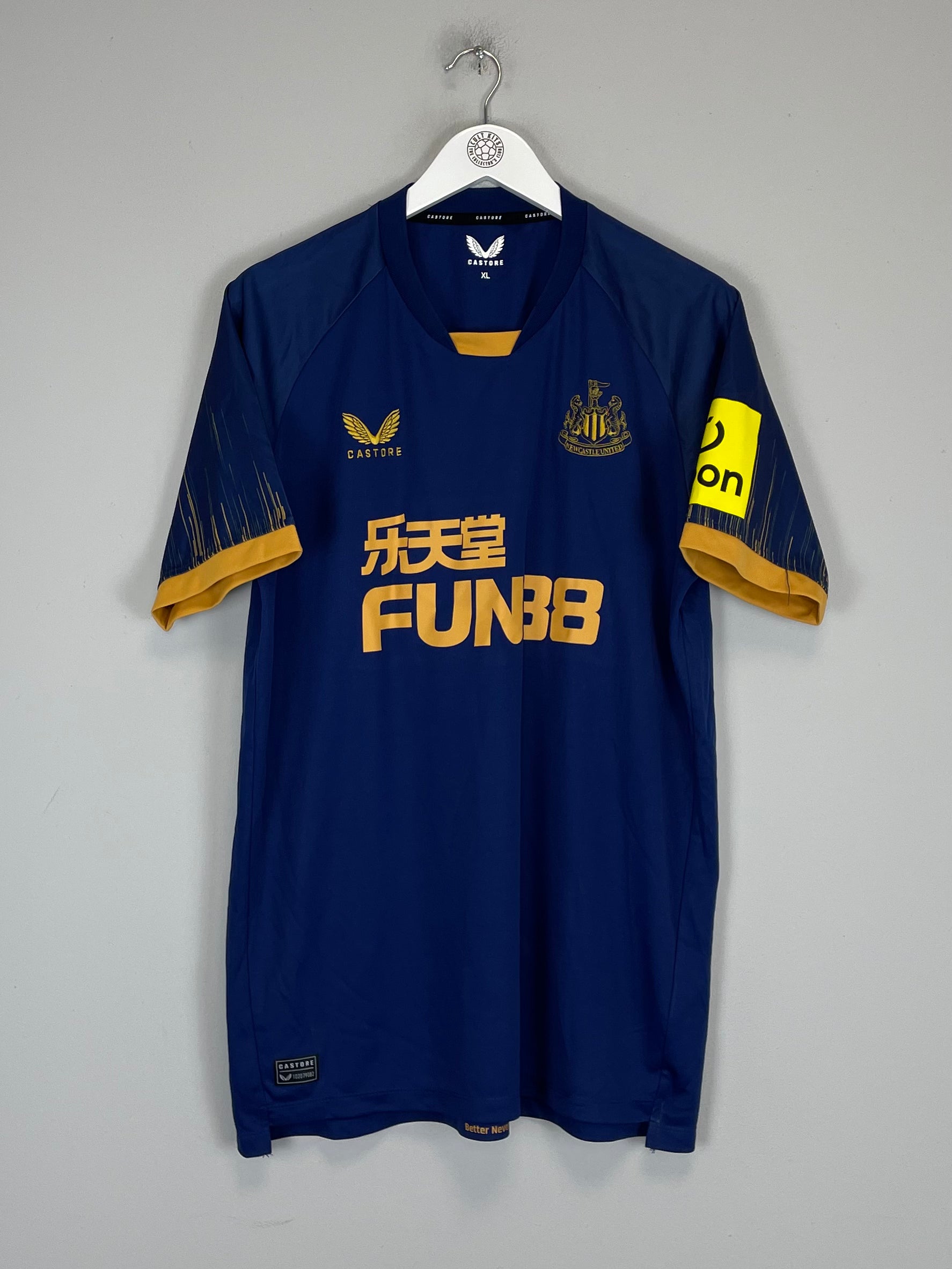 Shop 2022/23 NEWCASTLE UNITED AWAY SHIRT (XL) CASTORE, classic football shirts, vintage football shirts & retro soccer jerseys at Cult Kits