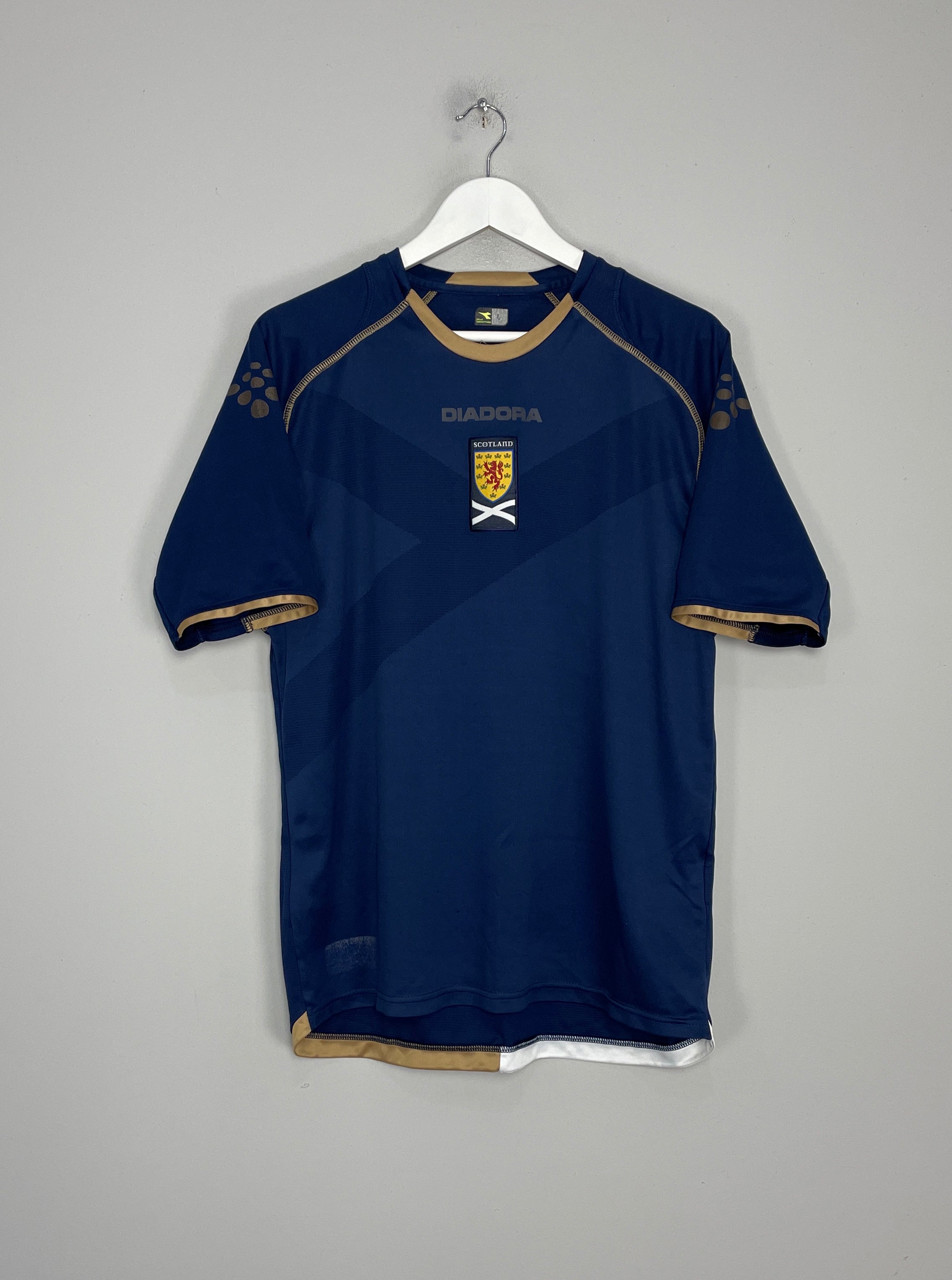 Shop 2007/08 SCOTLAND HOME SHIRT (L) DIADORA, classic football shirts, vintage football shirts & retro soccer jerseys at Cult Kits