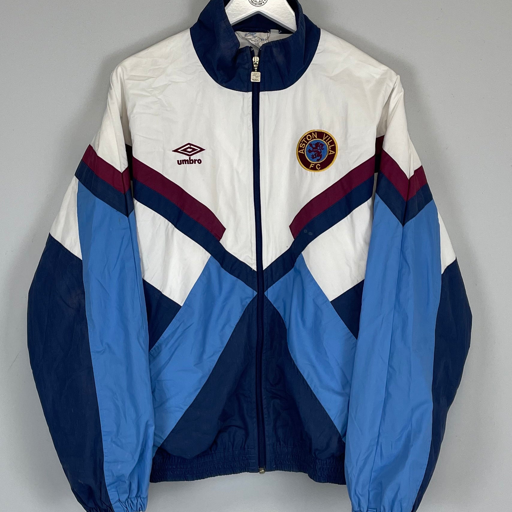 Shop 1990/92 ASTON VILLA TRAINING JACKET (M) UMBRO, classic football shirts, vintage football shirts & retro soccer jerseys at Cult Kits