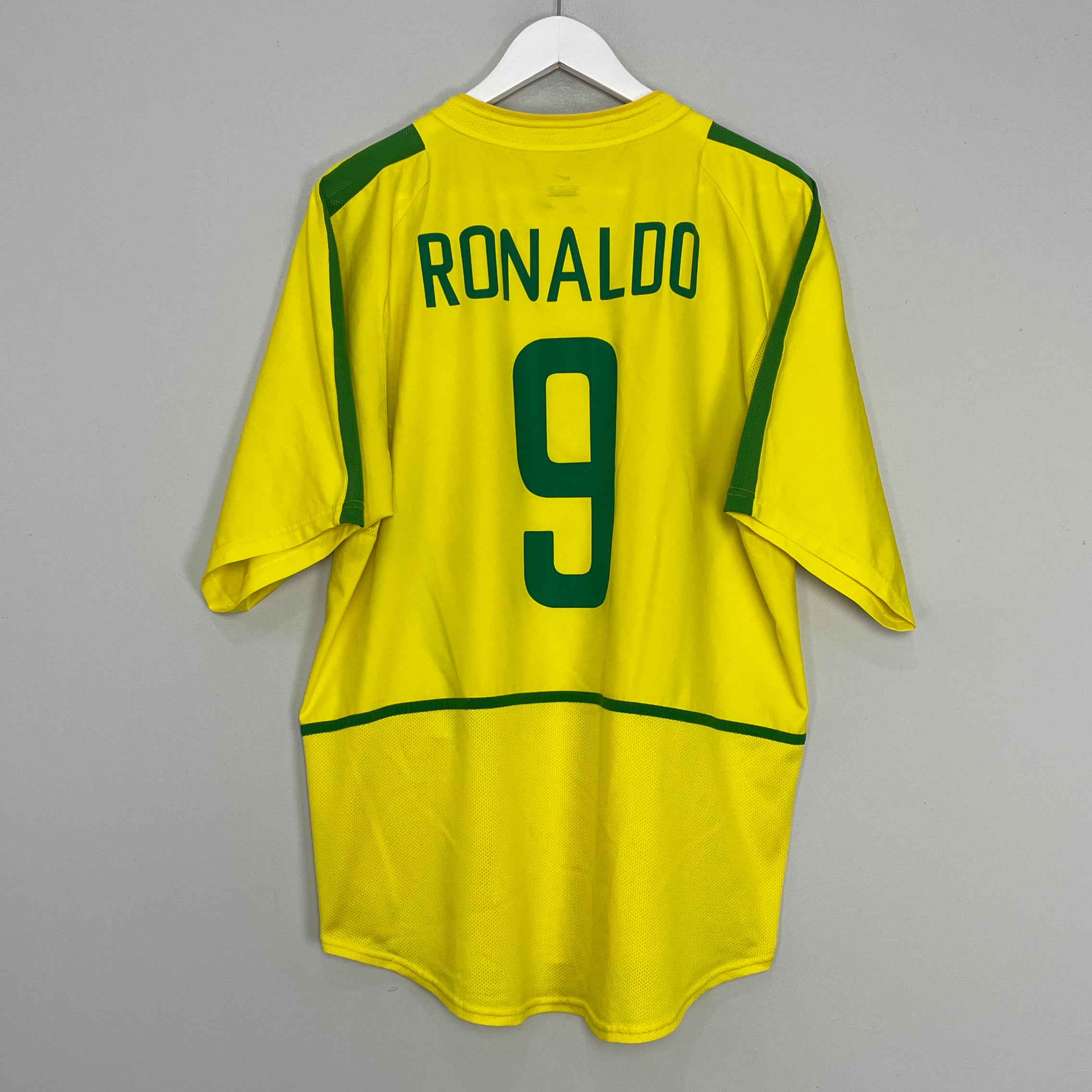 Shop 2002/04 BRAZIL RONALDO #9 HOME SHIRT (XL) NIKE, classic football shirts, vintage football shirts & retro soccer jerseys at Cult Kits