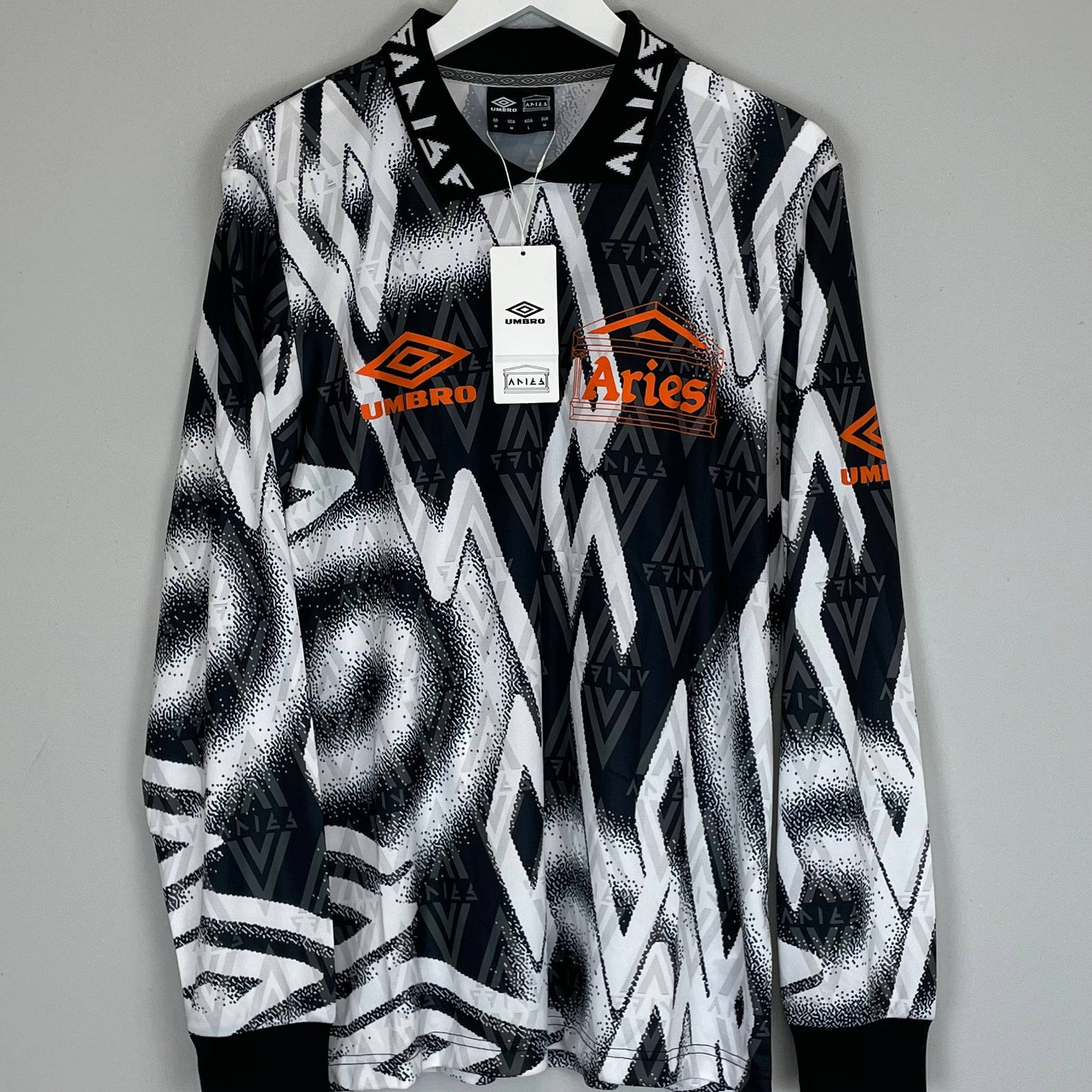 Shop ARIES X UMBRO *BNWT* L/S SHIRT (M), classic football shirts, vintage football shirts & retro soccer jerseys at Cult Kits