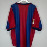 Shop 1998/00 BARCELONA HOME SHIRT (XXL) NIKE, classic football shirts, vintage football shirts & retro soccer jerseys at Cult Kits