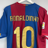 Shop 2006/07 BARCELONA RONALDINHO #10 HOME SHIRT (L) NIKE, classic football shirts, vintage football shirts & retro soccer jerseys at Cult Kits