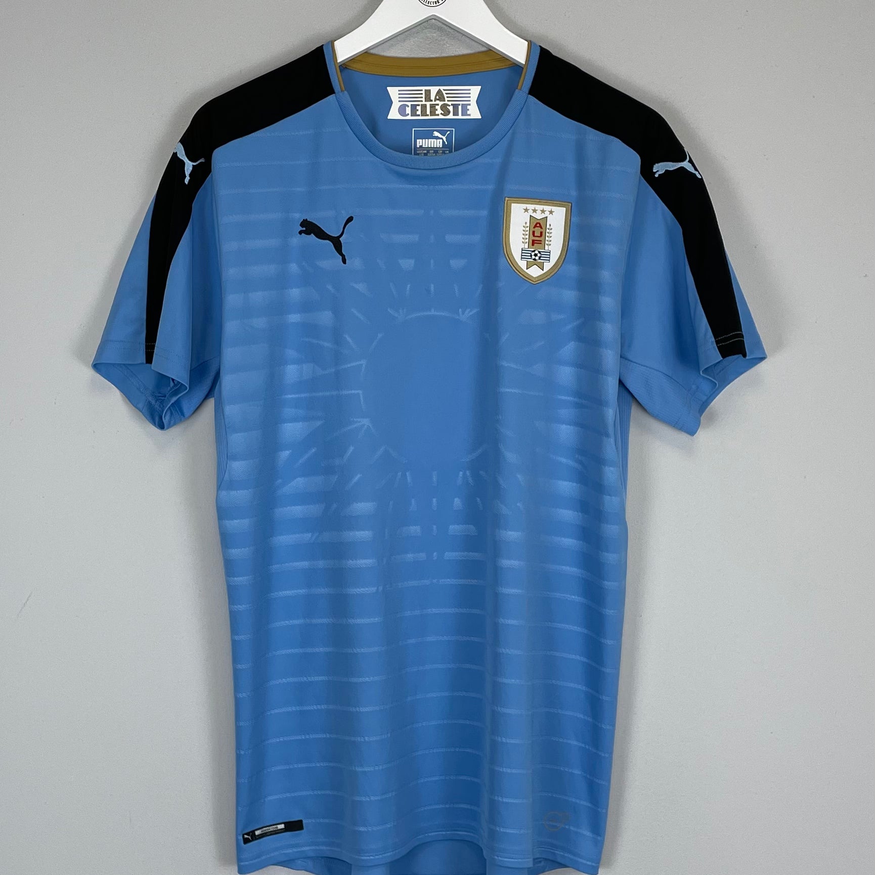 Shop 2016/17 URUGUAY HOME SHIRT (L) PUMA, classic football shirts, vintage football shirts & retro soccer jerseys at Cult Kits