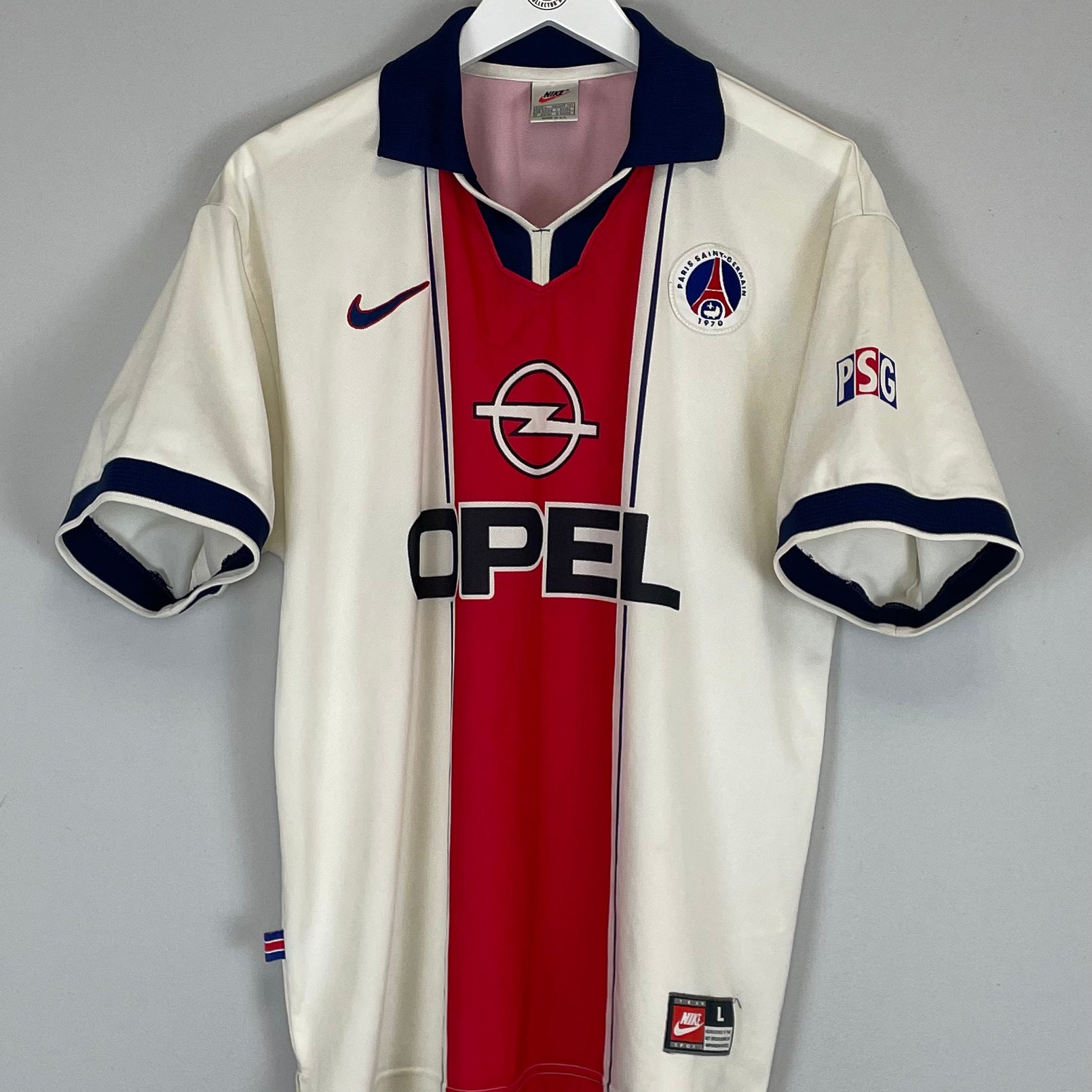 Shop 1997/98 PSG AWAY SHIRT (L) NIKE, classic football shirts, vintage football shirts & retro soccer jerseys at Cult Kits