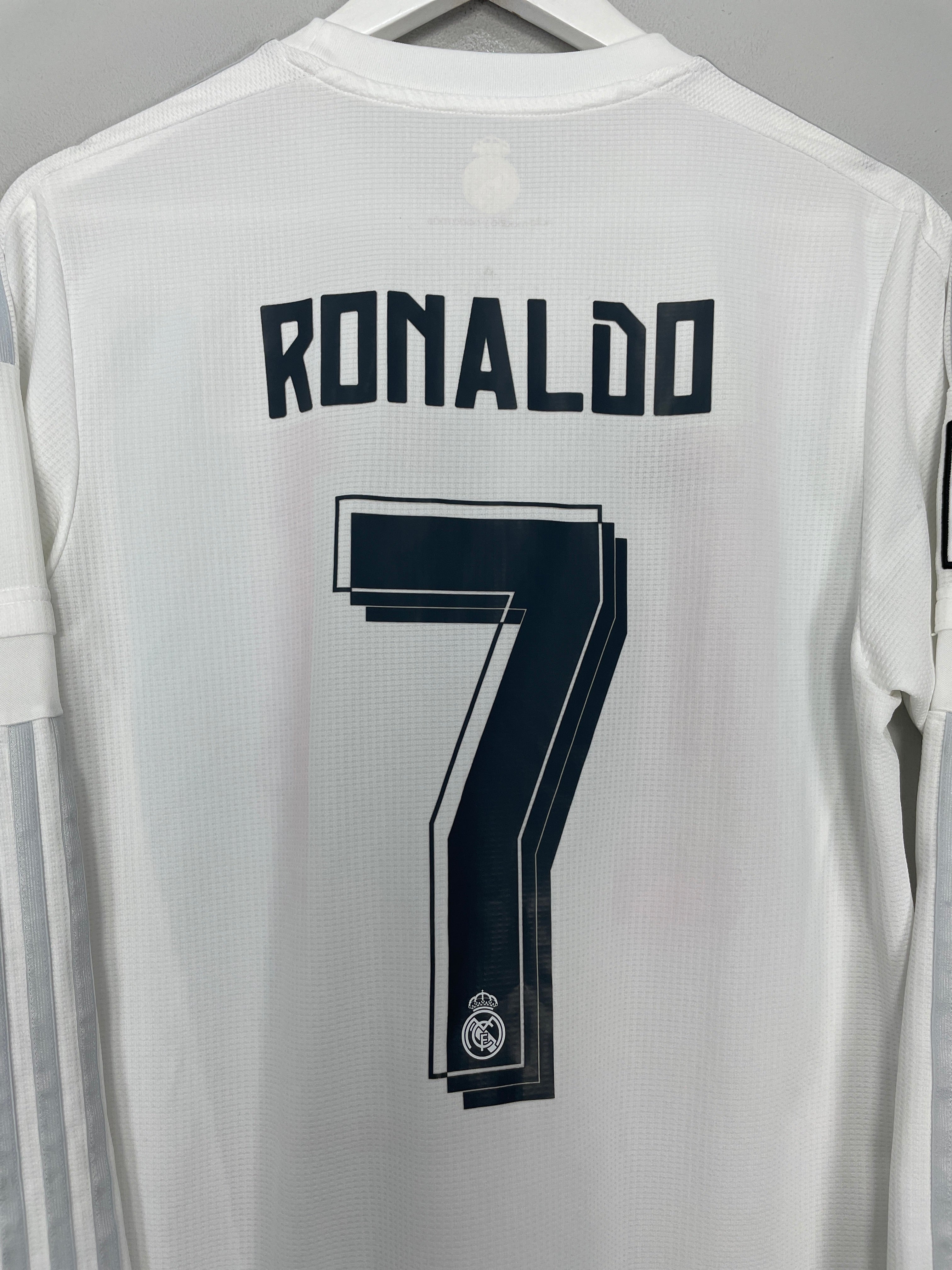 Shop 2015/16 REAL MADRID RONALDO #7 L/S HOME SHIRT (M) ADIDAS, classic football shirts, vintage football shirts & retro soccer jerseys at Cult Kits