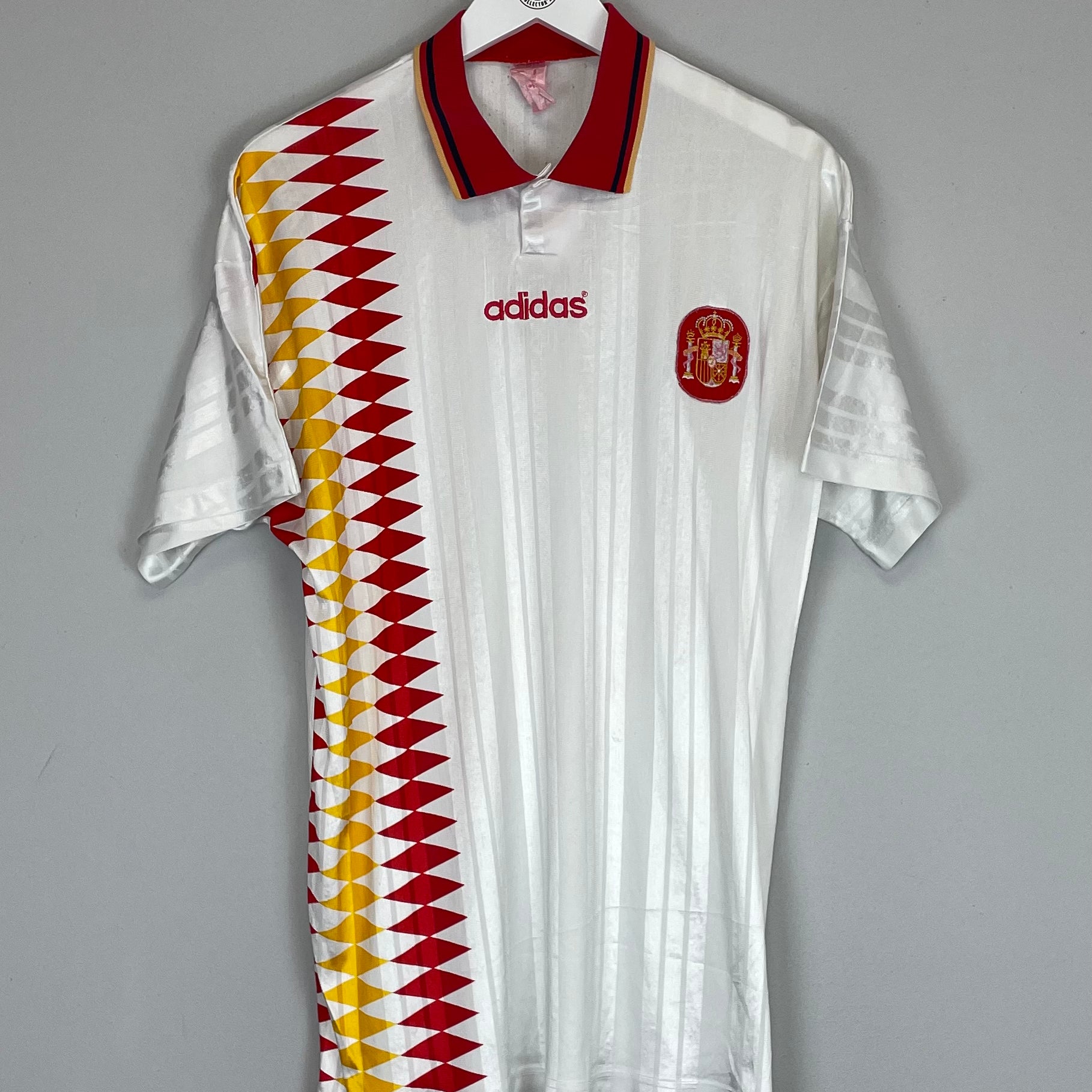 Shop 1994/96 SPAIN AWAY SHIRT (L) ADIDAS, classic football shirts, vintage football shirts & retro soccer jerseys at Cult Kits