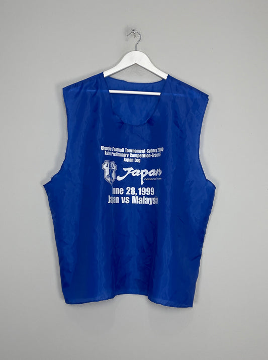 Image of the Japan bib from the 1999/00 season