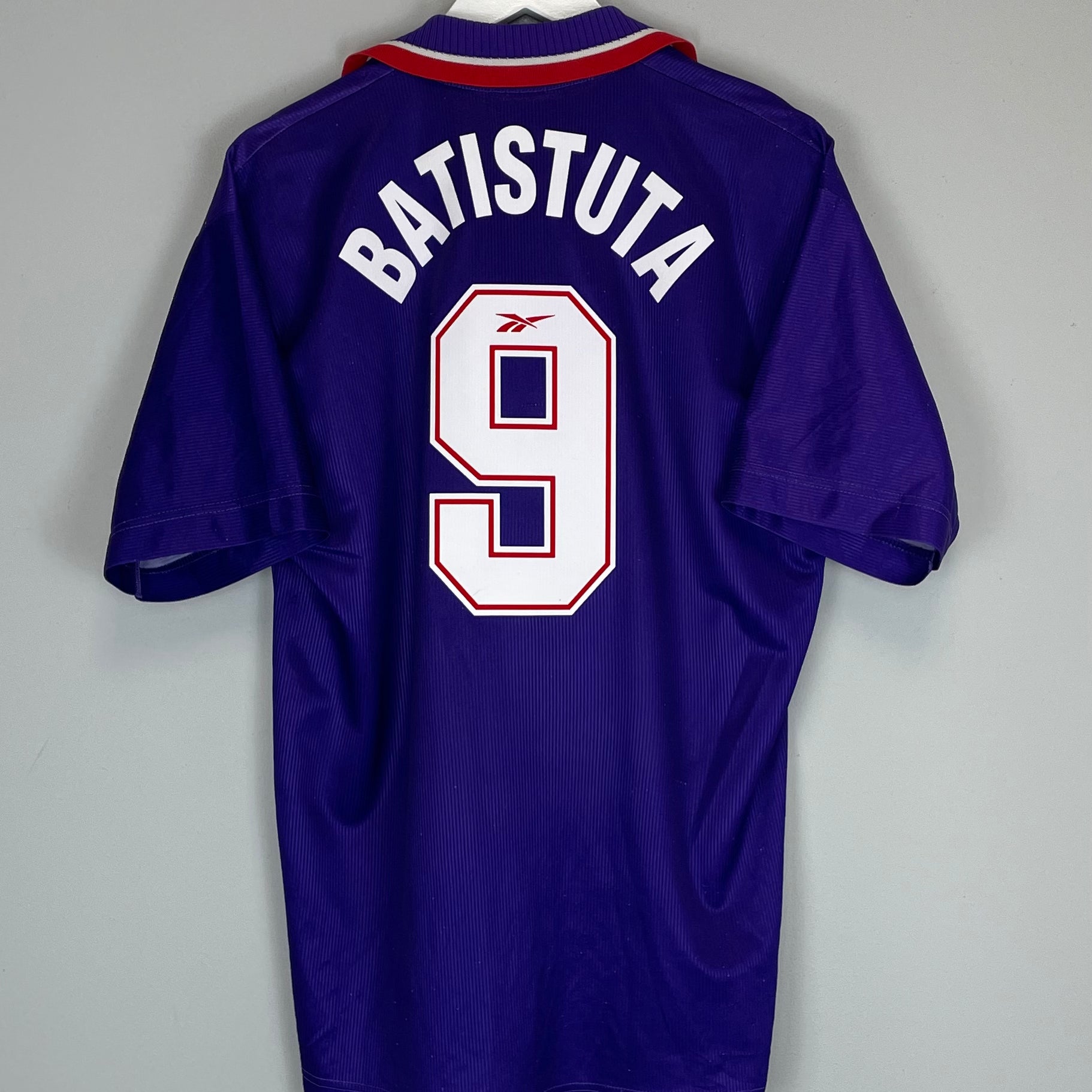 Shop 1996/97 FIORENTINA BATISTUTA #9 HOME SHIRT (L) REEBOK, classic football shirts, vintage football shirts & retro soccer jerseys at Cult Kits