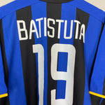 Shop 2002/03 INTER MILAN BATISTUTA #19 HOME SHIRT (XL) NIKE, classic football shirts, vintage football shirts & retro soccer jerseys at Cult Kits