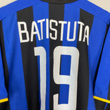 Shop 2002/03 INTER MILAN BATISTUTA #19 HOME SHIRT (XL) NIKE, classic football shirts, vintage football shirts & retro soccer jerseys at Cult Kits