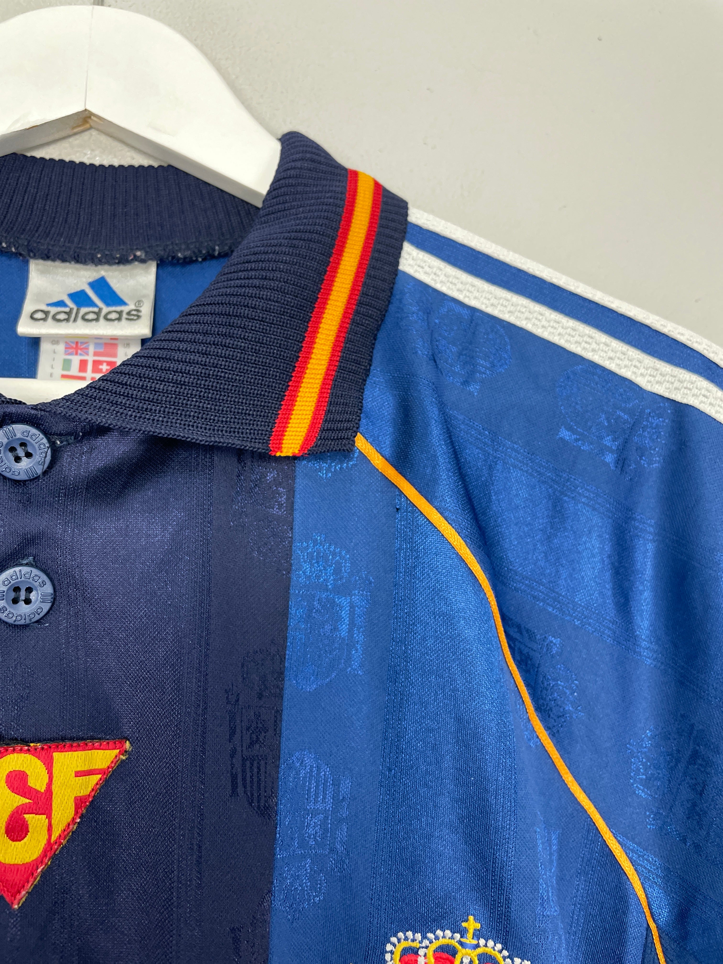 Shop 1998/99 SPAIN AWAY SHIRT (L) ADIDAS, classic football shirts, vintage football shirts & retro soccer jerseys at Cult Kits