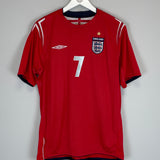 Shop 2004/06 ENGLAND BECKHAM #7 HOME SHIRT (L) UMBRO, classic football shirts, vintage football shirts & retro soccer jerseys at Cult Kits