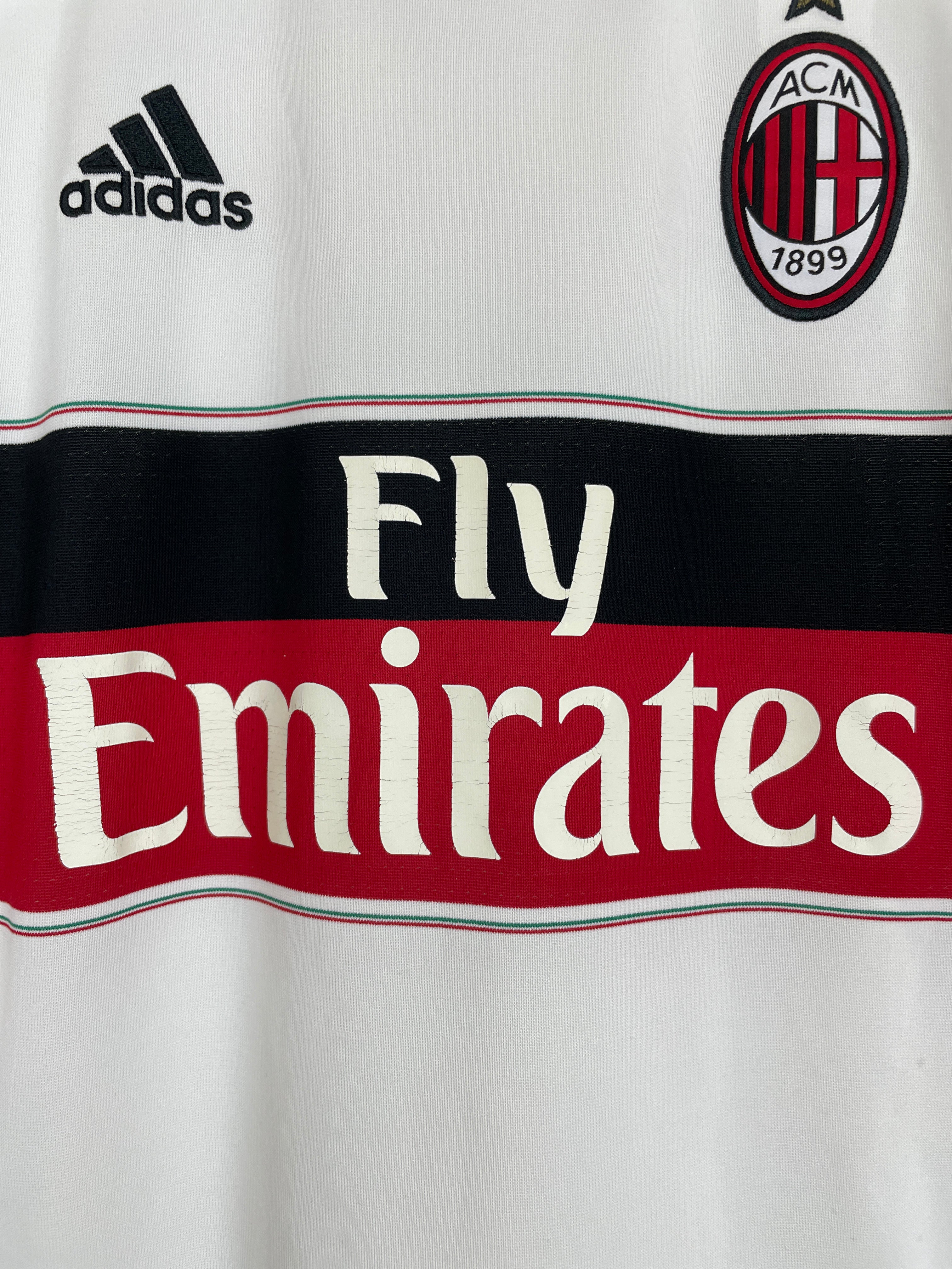 Shop 2012/13 AC MILAN IBRAHIMOVIC #11 AWAY SHIRT (M) ADIDAS, classic football shirts, vintage football shirts & retro soccer jerseys at Cult Kits