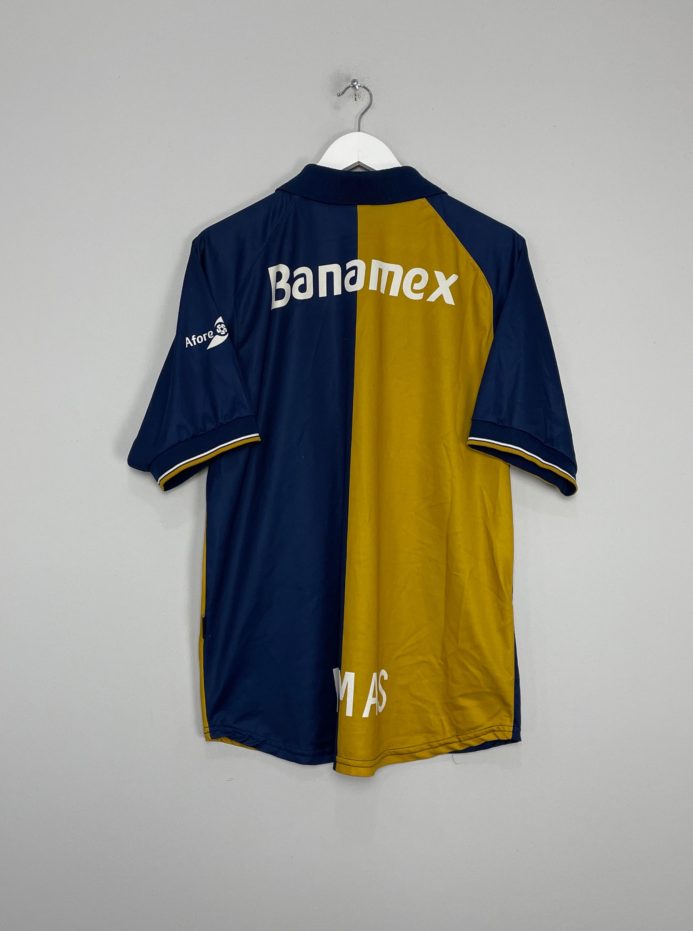 Shop 2001/02 UNAM PUMAS HOME SHIRT (L) NIKE, classic football shirts, vintage football shirts & retro soccer jerseys at Cult Kits