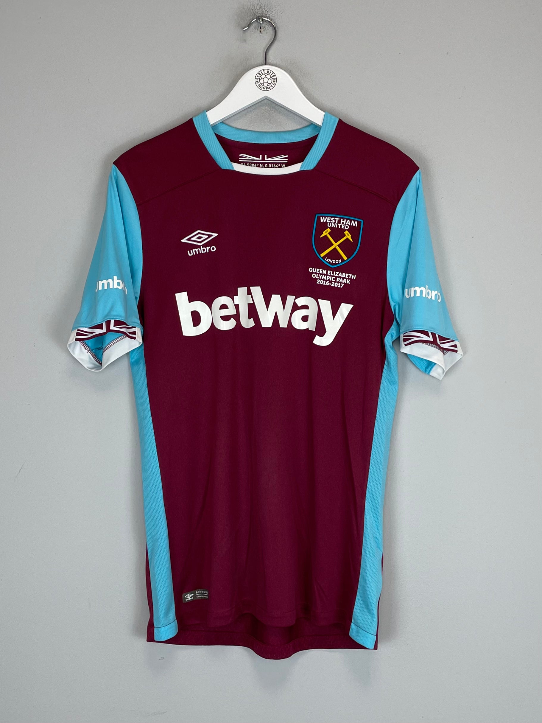 Shop 2016/17 WEST HAM PAYET #27 HOME SHIRT (M) UMBRO, classic football shirts, vintage football shirts & retro soccer jerseys at Cult Kits