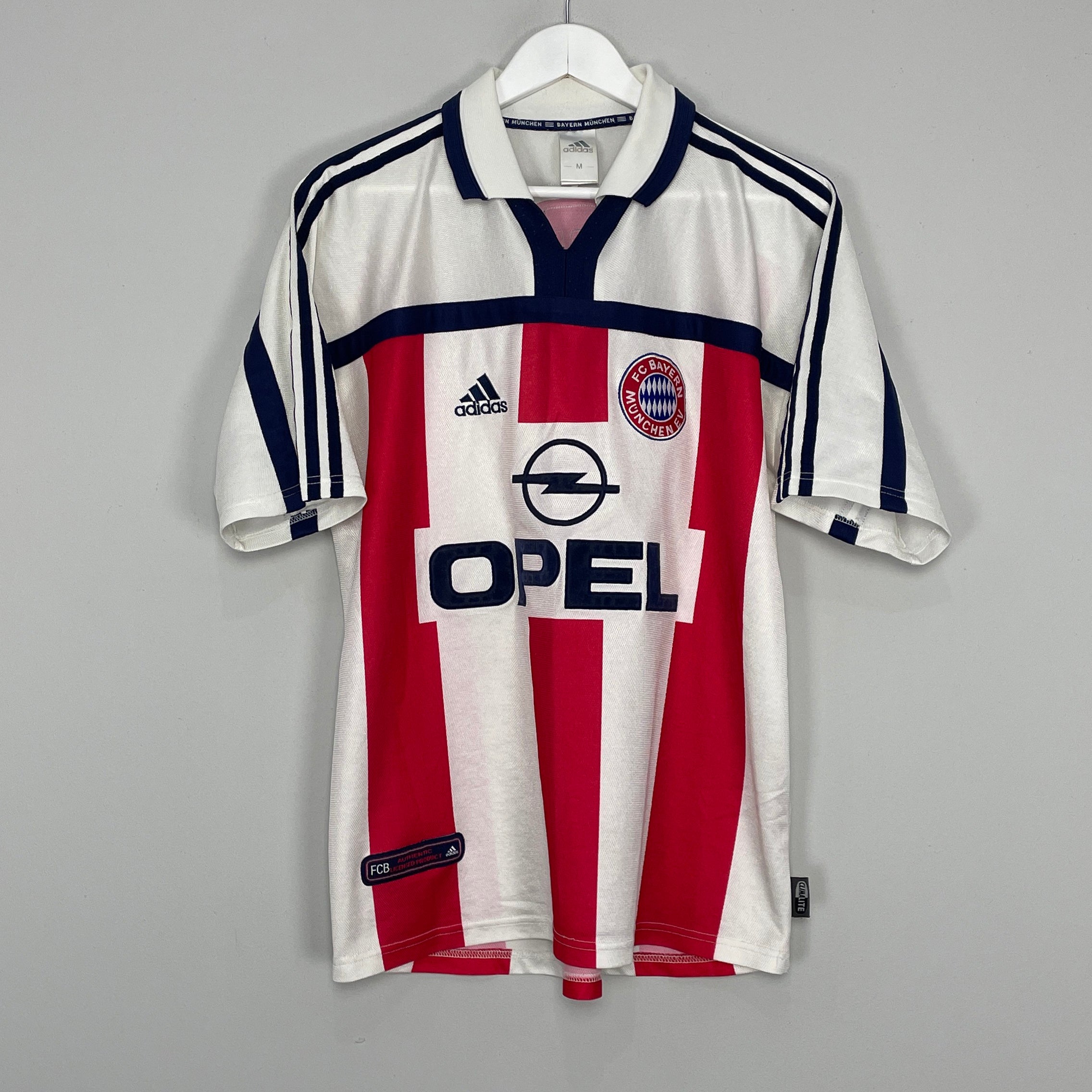 Shop 2000/02 BAYERN MUNICH AWAY SHIRT (M) ADIDAS, classic football shirts, vintage football shirts & retro soccer jerseys at Cult Kits