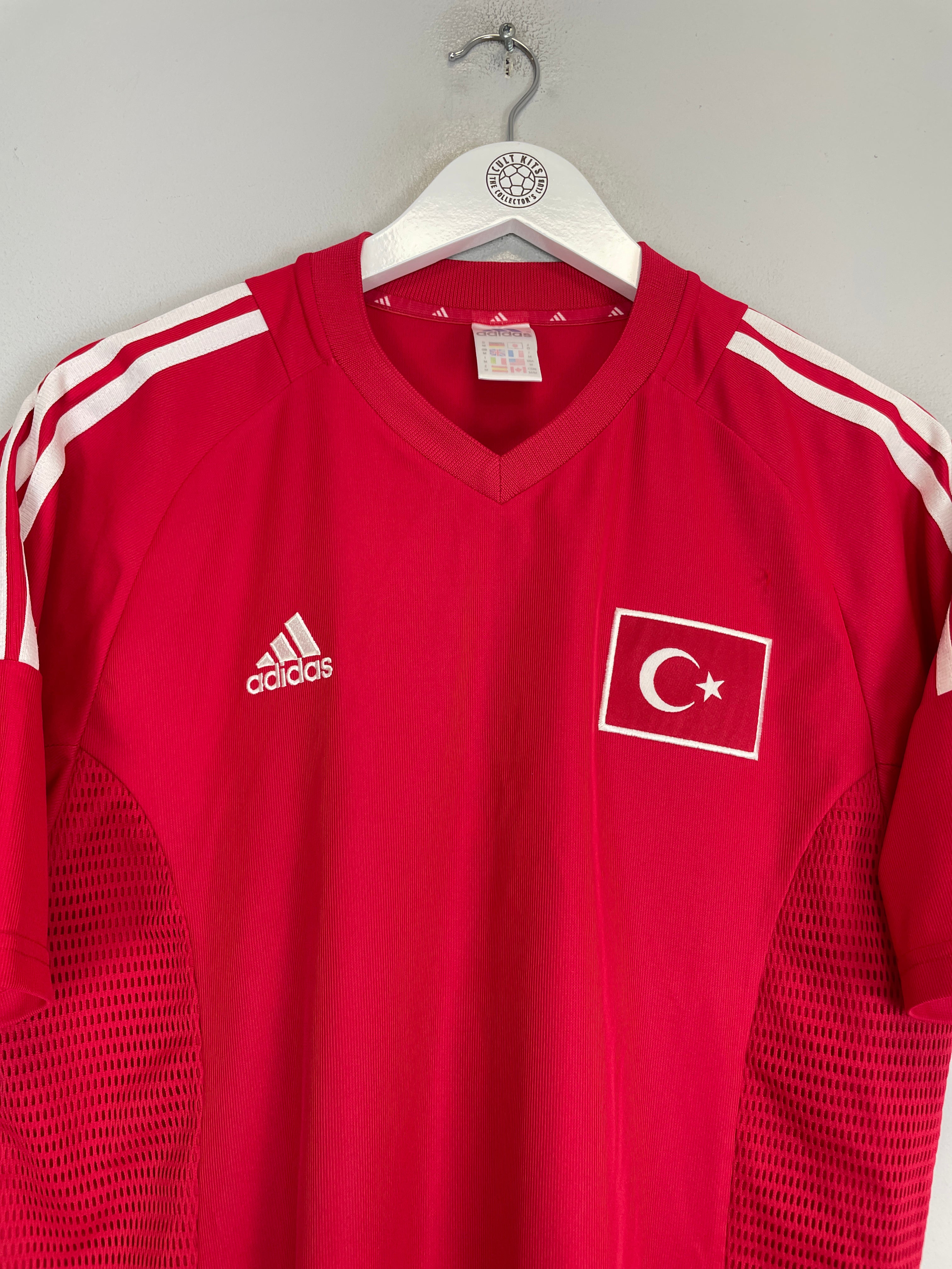 Shop 2002/03 TURKEY #9 HOME SHIRT (M) ADIDAS, classic football shirts, vintage football shirts & retro soccer jerseys at Cult Kits