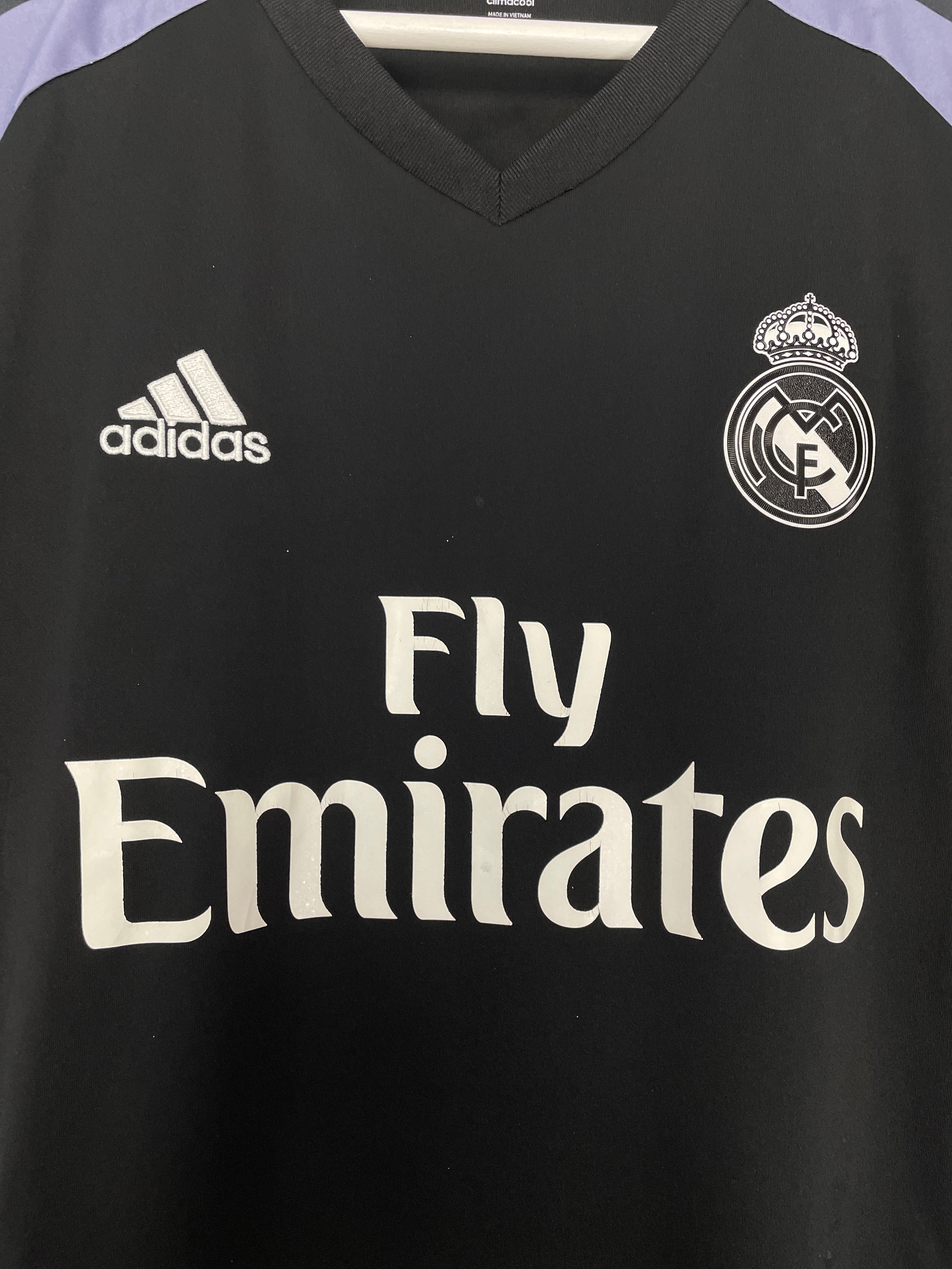 Shop 2016/17 REAL MADRID RONALDO #7 THIRD SHIRT (M) ADIDAS, classic football shirts, vintage football shirts & retro soccer jerseys at Cult Kits