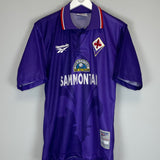 Shop 1996/97 FIORENTINA HOME SHIRT (M) FILA, classic football shirts, vintage football shirts & retro soccer jerseys at Cult Kits