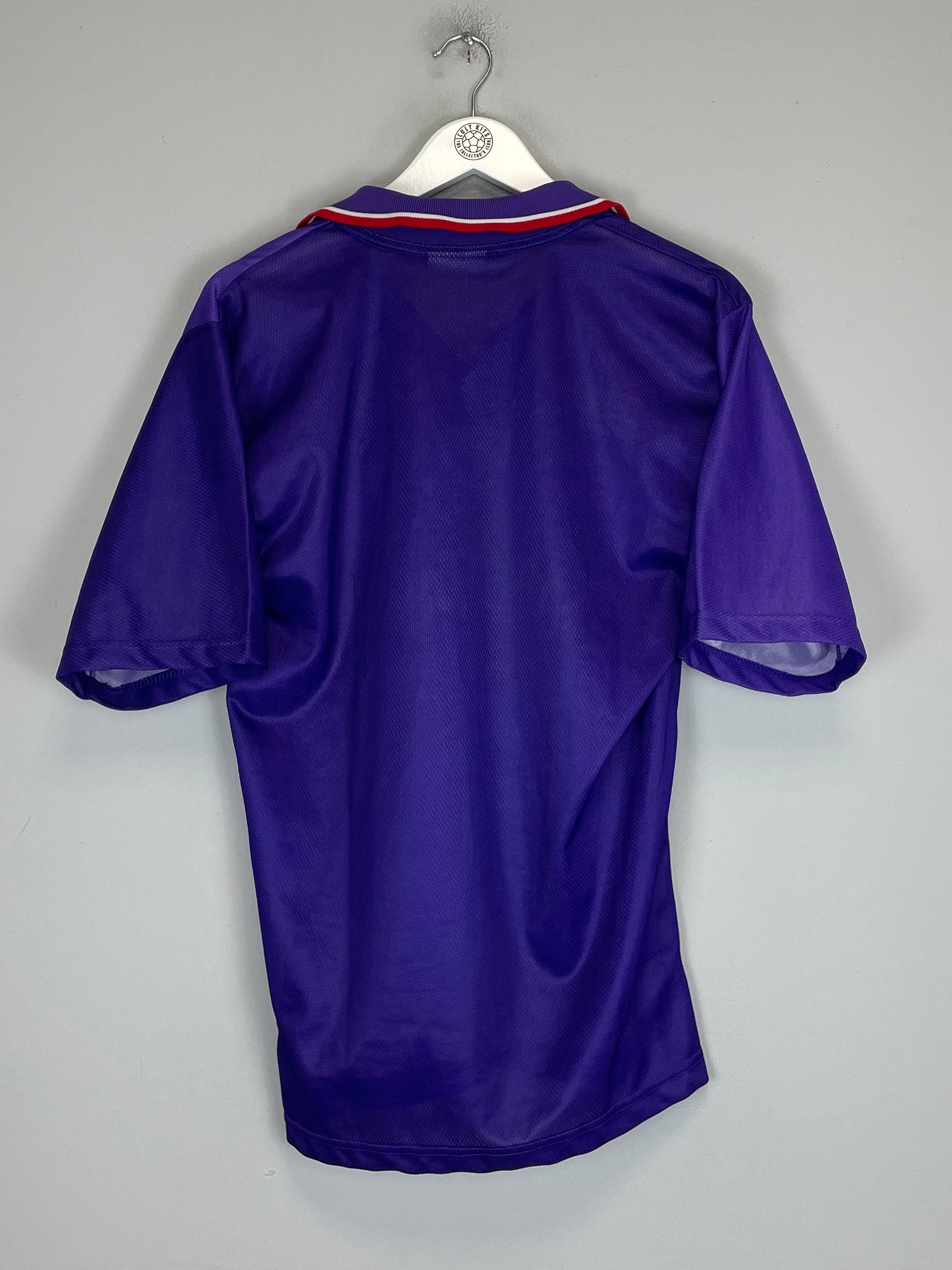 Shop 1996/97 FIORENTINA HOME SHIRT (M) FILA, classic football shirts, vintage football shirts & retro soccer jerseys at Cult Kits