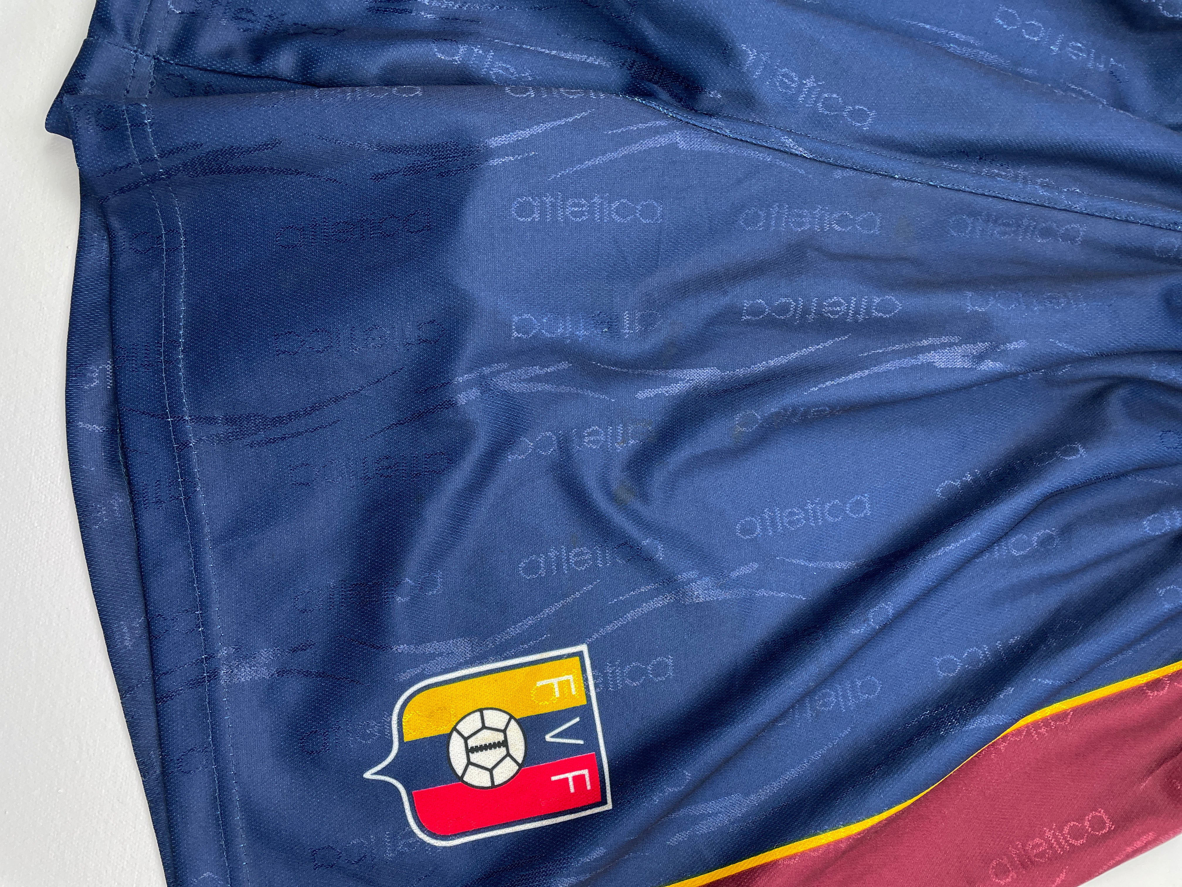 Shop 2000 VENEZUELA HOME SHORTS (XL) ATLETICA, classic football shirts, vintage football shirts & retro soccer jerseys at Cult Kits