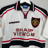 Shop 1997/99 MANCHESTER UNITED BECKHAM #7 AWAY SHIRT (L) UMBRO, classic football shirts, vintage football shirts & retro soccer jerseys at Cult Kits