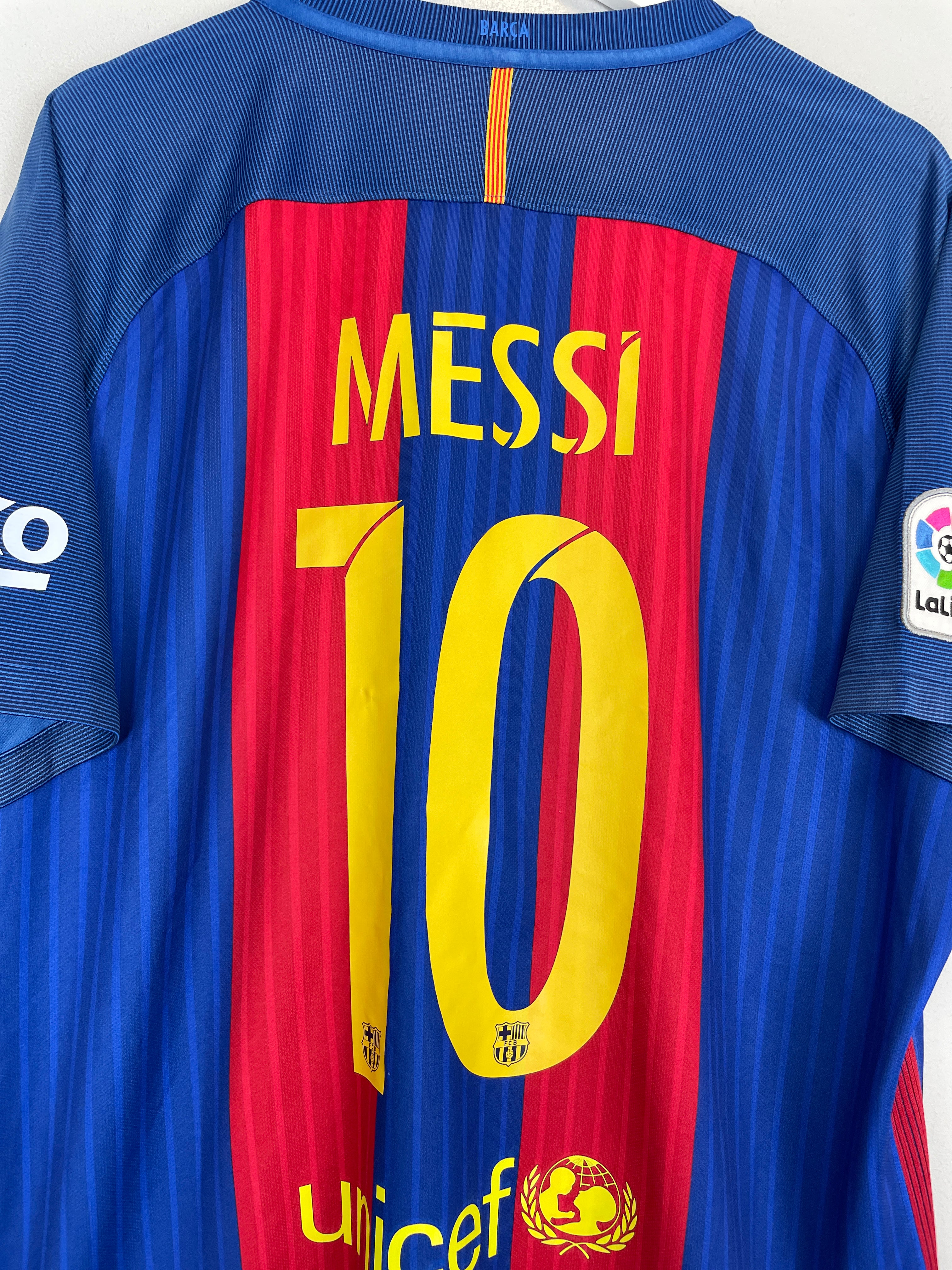 Shop 2016/17 BARCELONA MESSI #10 HOME SHIRT (XL) NIKE, classic football shirts, vintage football shirts & retro soccer jerseys at Cult Kits