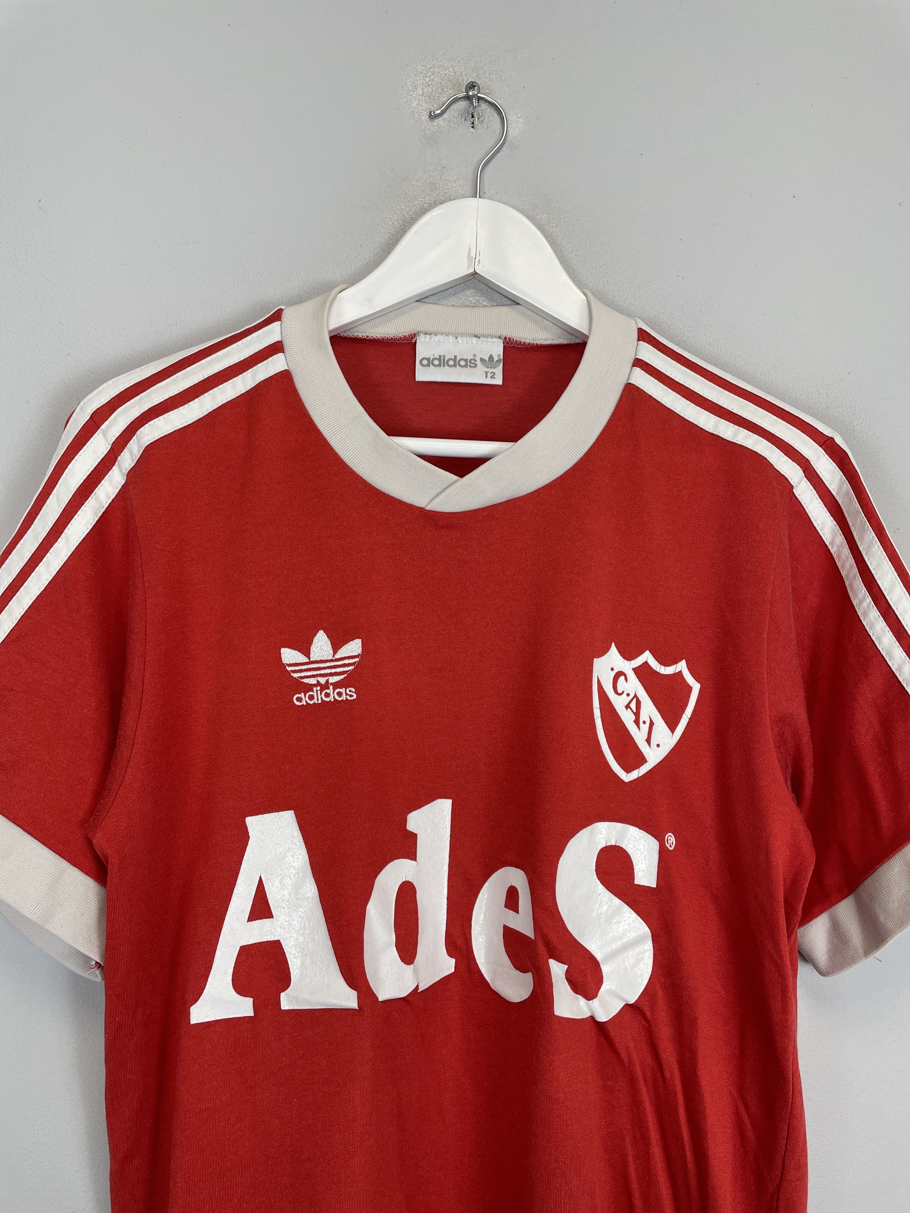 Shop 1994 INDEPENDIENTE HOME SHIRT (M) ADIDAS, classic football shirts, vintage football shirts & retro soccer jerseys at Cult Kits