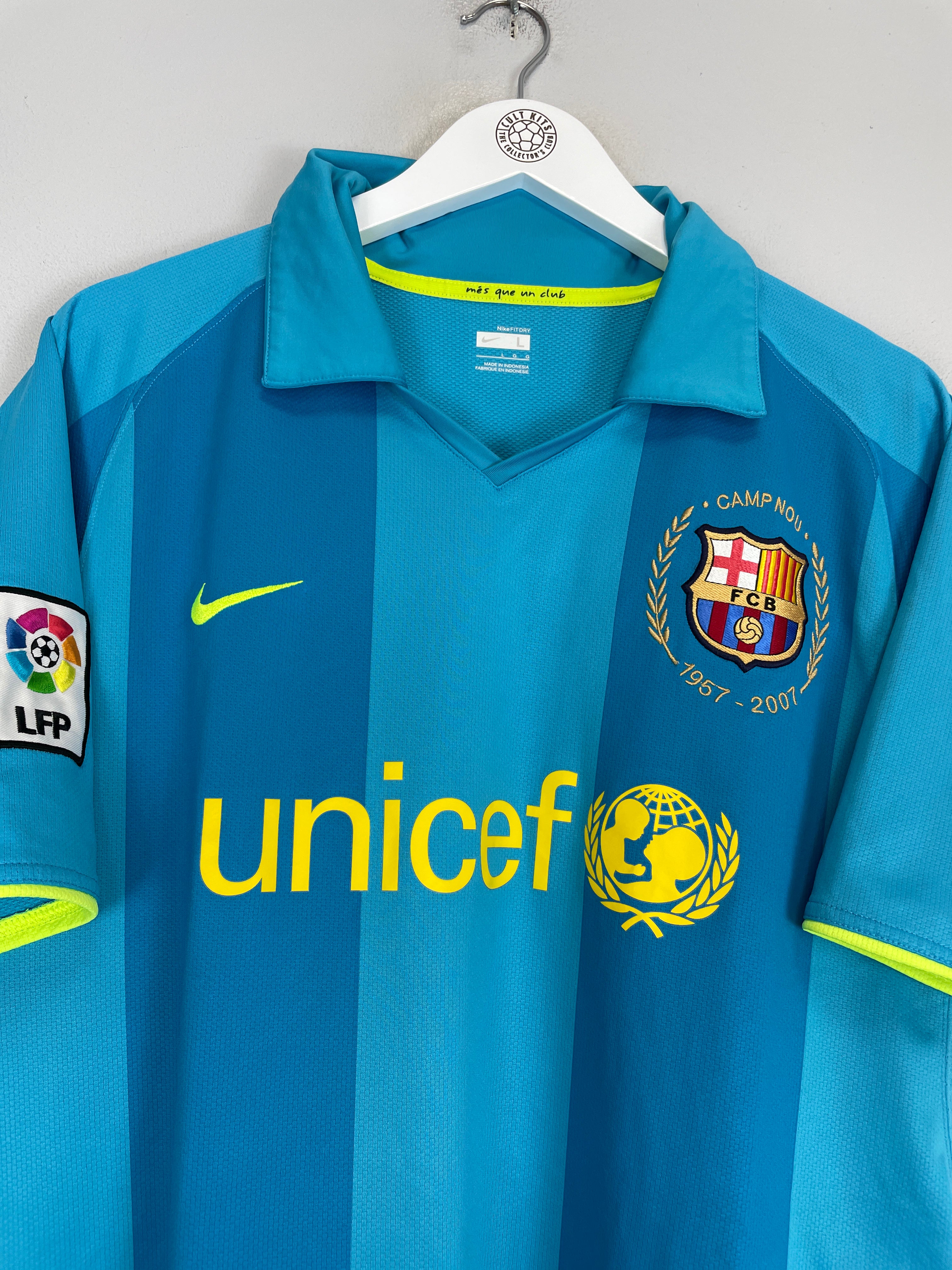 Shop 2007/08 BARCELONA RONALDINHO #10 AWAY SHIRT (L) NIKE, classic football shirts, vintage football shirts & retro soccer jerseys at Cult Kits
