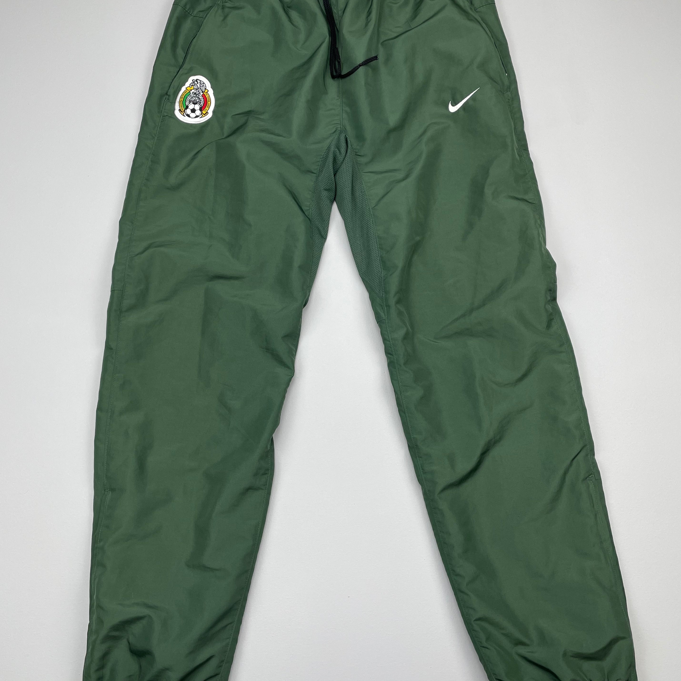 Shop 2006 MEXICO TRACKSUIT BOTTOMS (L) NIKE, classic football shirts, vintage football shirts & retro soccer jerseys at Cult Kits