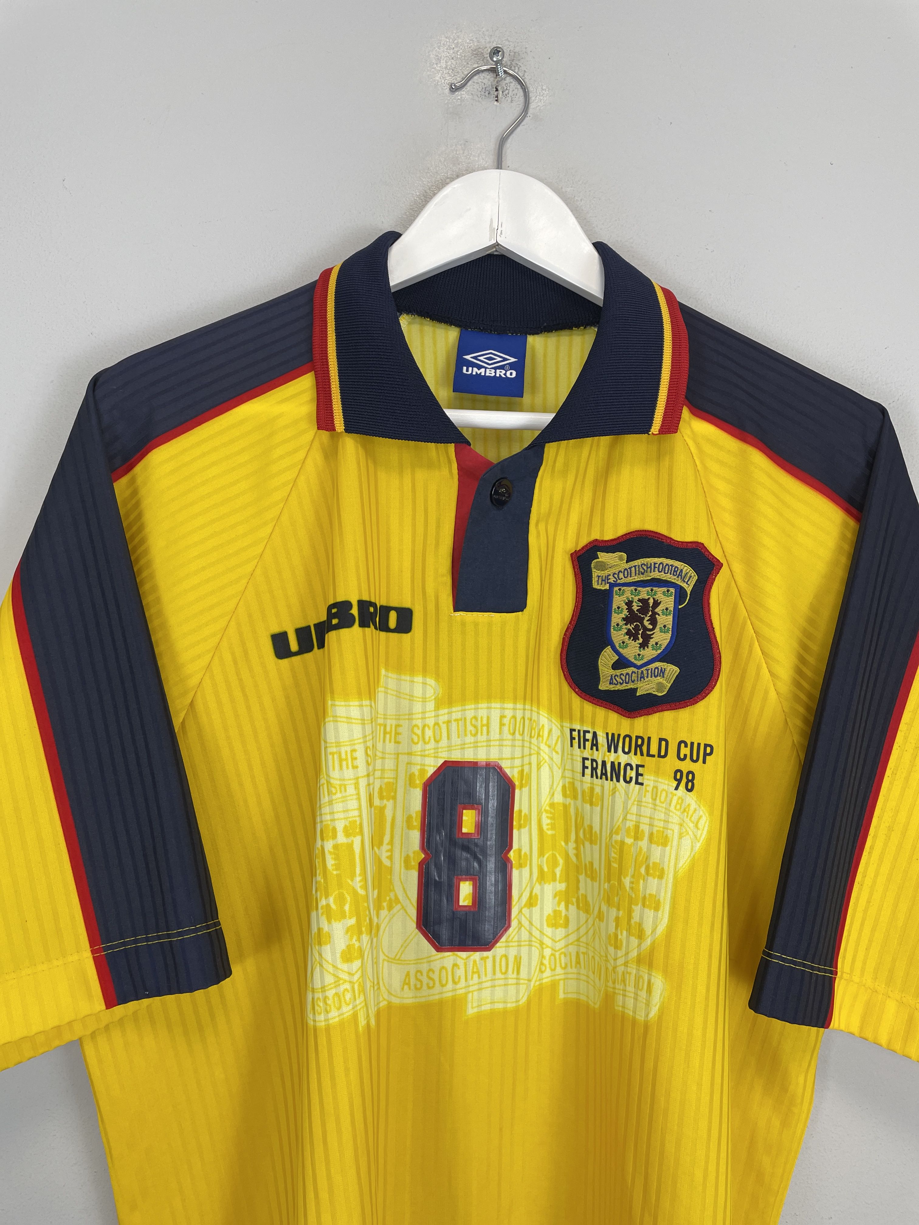 Shop 1996/98 SCOTLAND BURLEY #8 AWAY SHIRT (XL) UMBRO, classic football shirts, vintage football shirts & retro soccer jerseys at Cult Kits