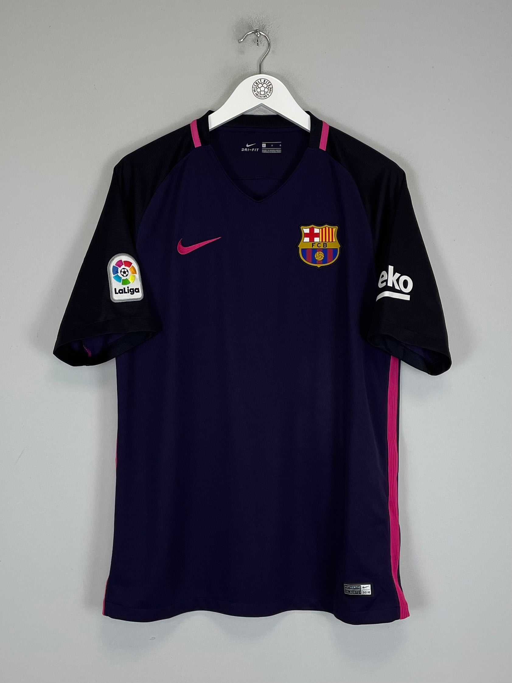 Shop 2016/17 BARCELONA NEYMAR JR #11 AWAY SHIRT (L) NIKE, classic football shirts, vintage football shirts & retro soccer jerseys at Cult Kits