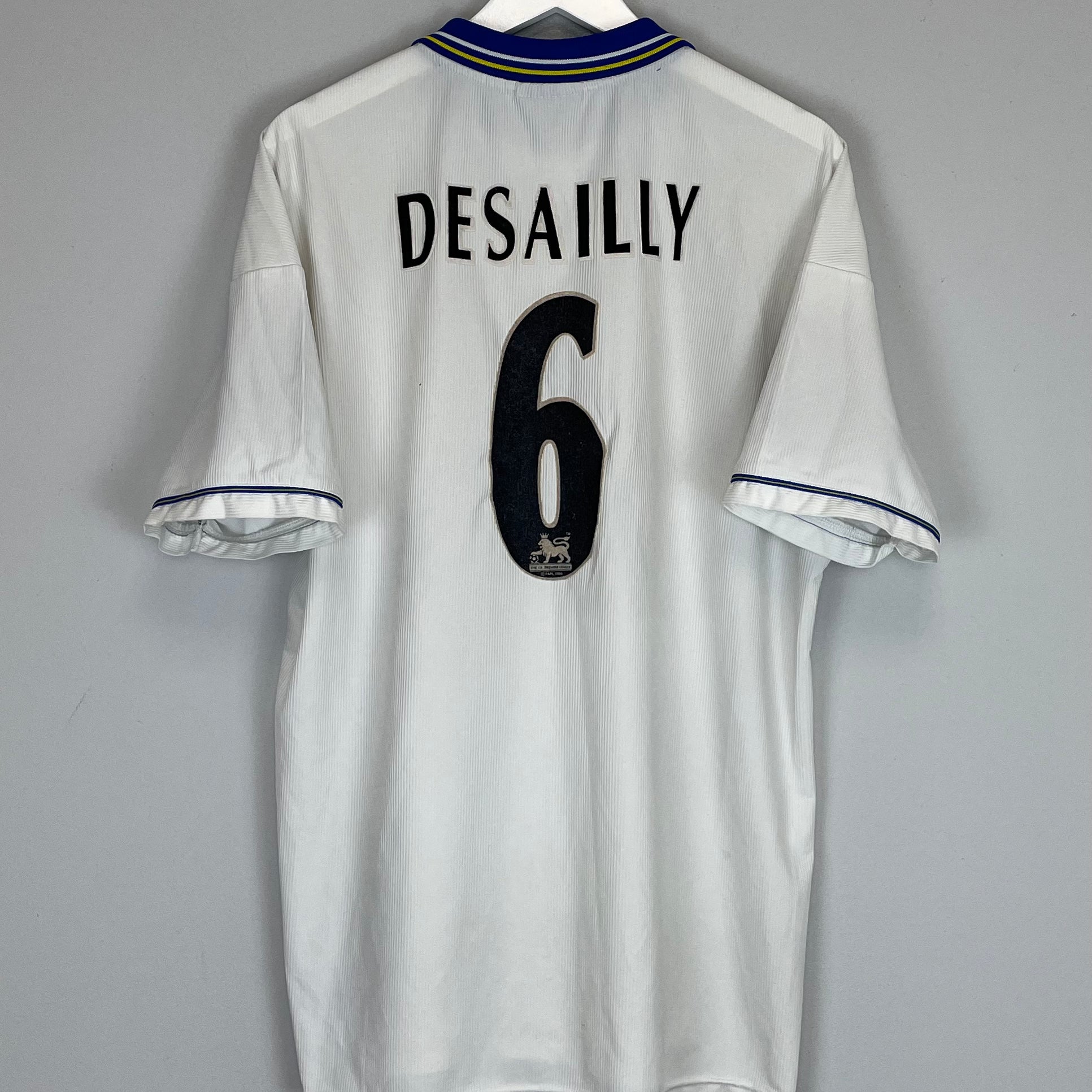 Shop 1998/00 CHELSEA DESAILLY #6 AWAY SHIRT (XXL) UMBRO, classic football shirts, vintage football shirts & retro soccer jerseys at Cult Kits