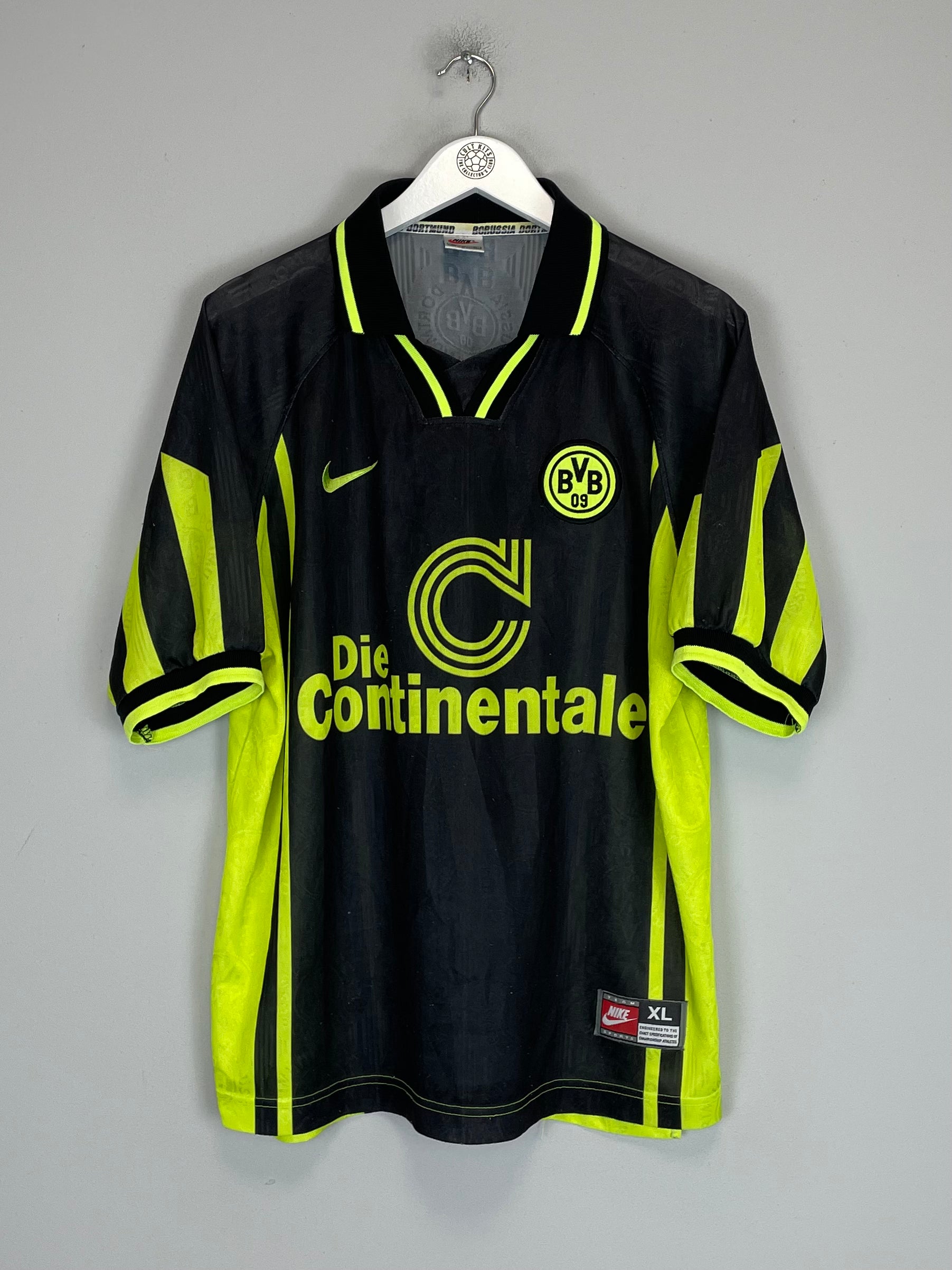 Shop 1996/97 DORTMUND AWAY SHIRT (XL) NIKE, classic football shirts, vintage football shirts & retro soccer jerseys at Cult Kits