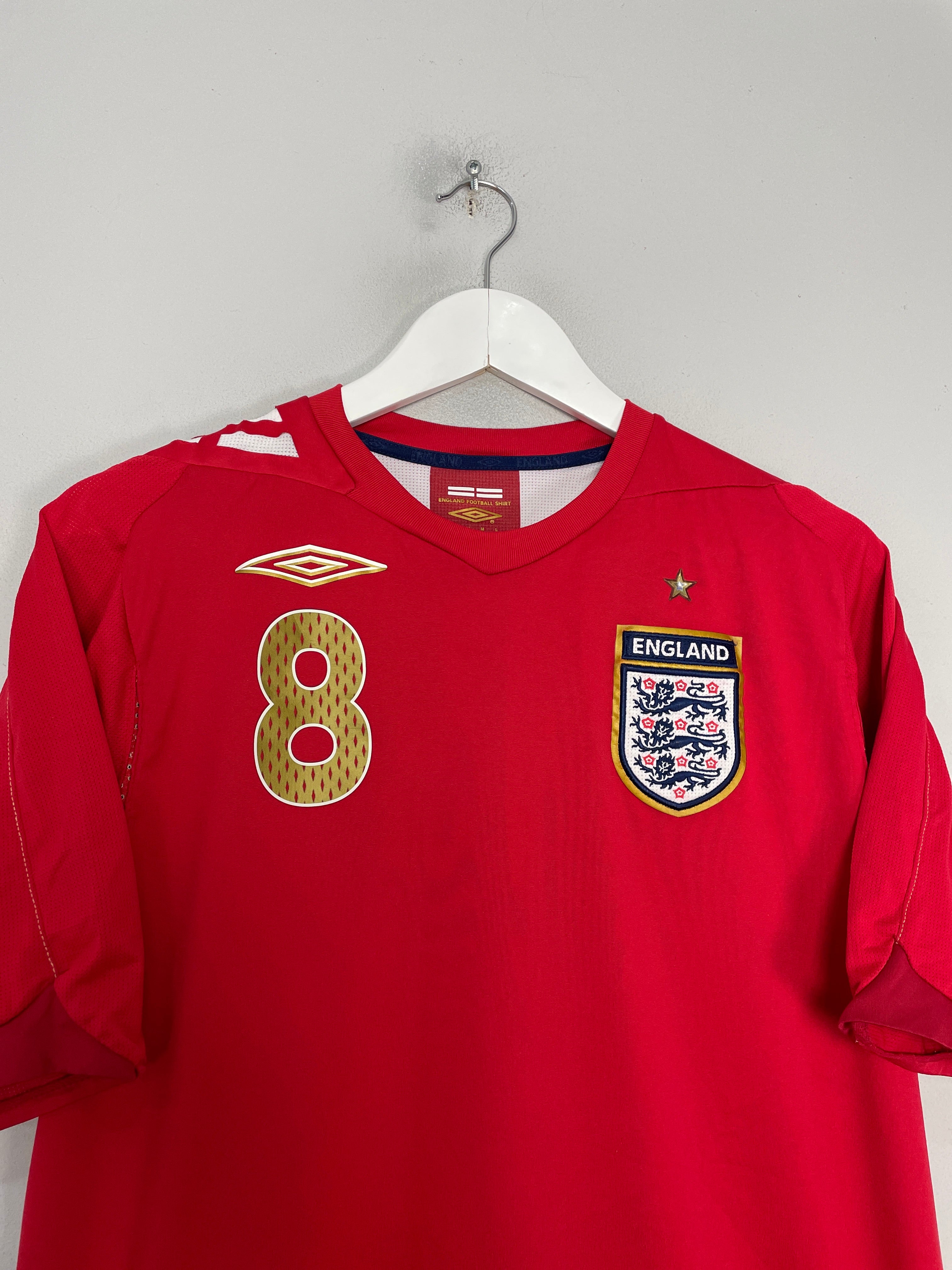 Shop 2006/08 ENGLAND LAMPARD #8 AWAY SHIRT (M) UMBRO, classic football shirts, vintage football shirts & retro soccer jerseys at Cult Kits