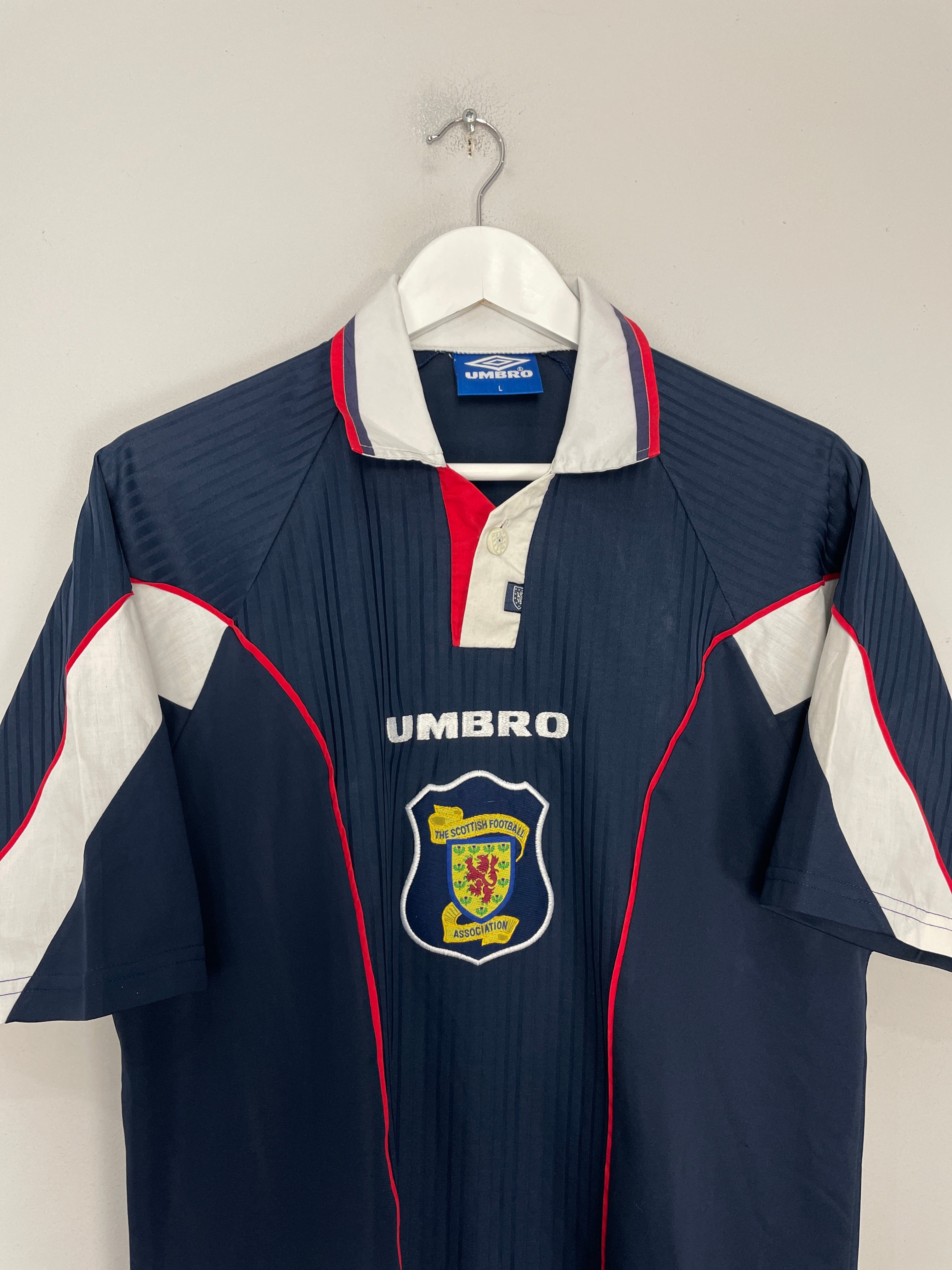 Shop 1996/98 SCOTLAND HOME SHIRT (L) UMBRO, classic football shirts, vintage football shirts & retro soccer jerseys at Cult Kits