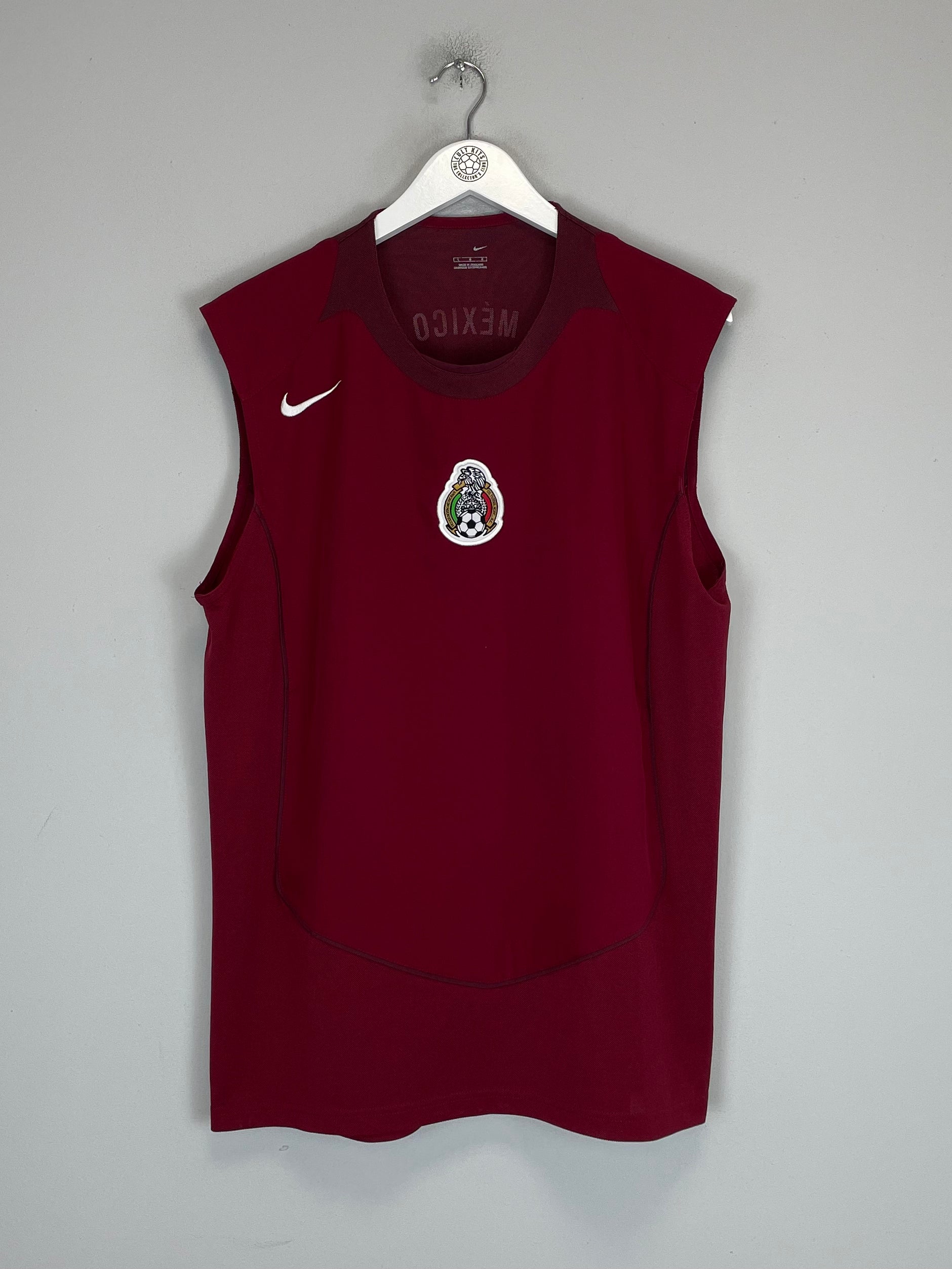 Shop 2005/06 MEXICO TRAINING VEST (L) NIKE, classic football shirts, vintage football shirts & retro soccer jerseys at Cult Kits