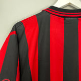 Shop 1996/97 AC MILAN HOME SHIRT (XL) LOTTO, classic football shirts, vintage football shirts & retro soccer jerseys at Cult Kits