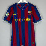 Shop 2009/10 BARCELONA MESSI #10 HOME SHIRT (S) NIKE, classic football shirts, vintage football shirts & retro soccer jerseys at Cult Kits