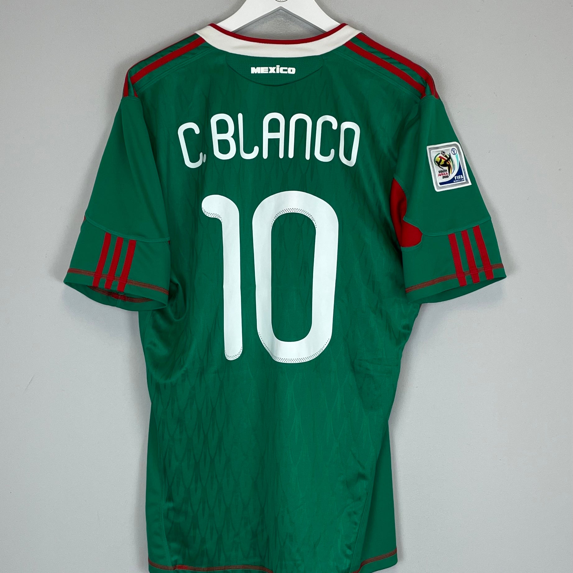 Shop 2010 MEXICO C.BLANCO #10 *SQUAD SIGNED* HOME SHIRT (L) ADIDAS, classic football shirts, vintage football shirts & retro soccer jerseys at Cult Kits