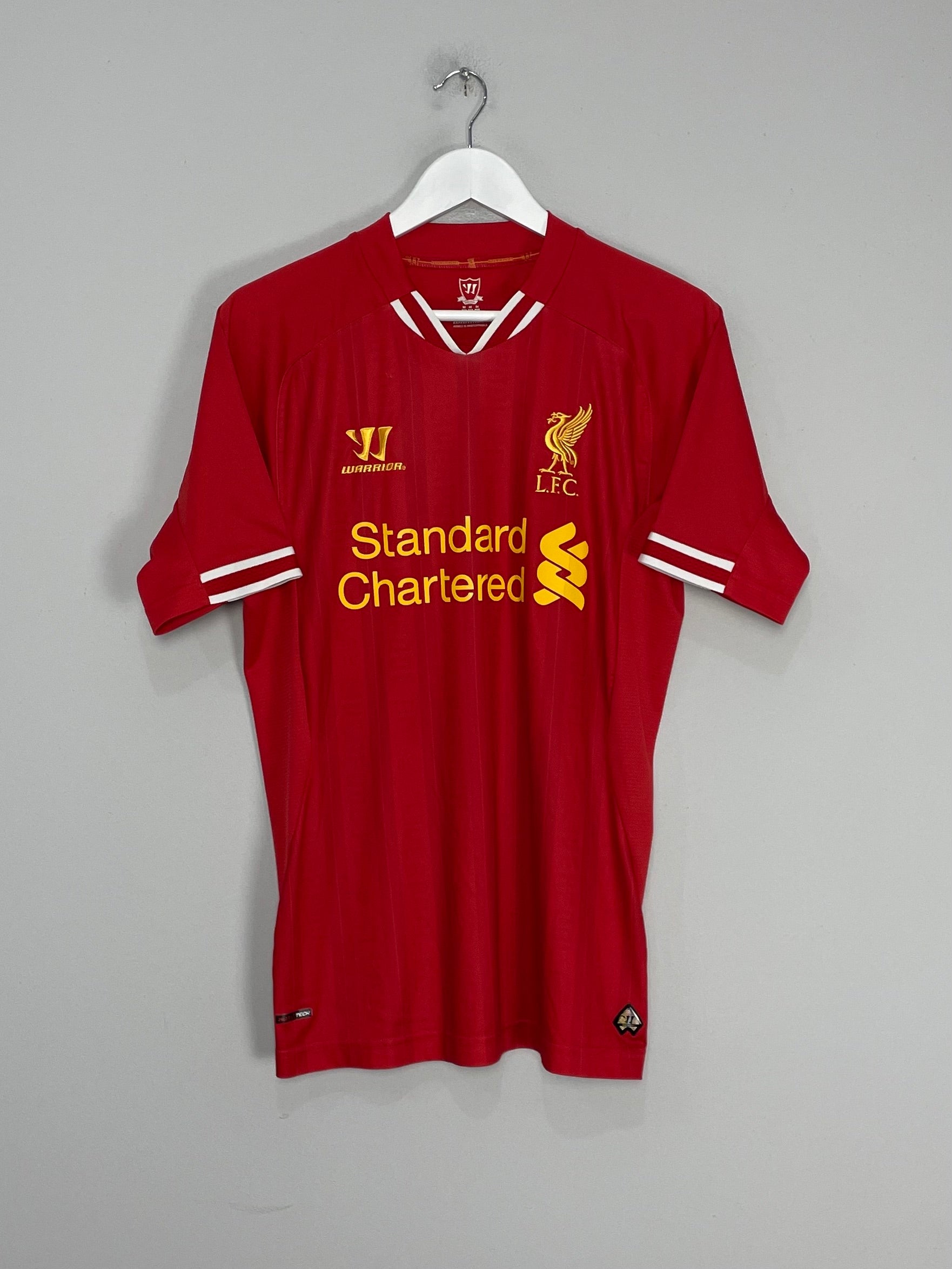 Shop 2013/14 LIVERPOOL SUAREZ #7 HOME SHIRT (M) WARRIOR, classic football shirts, vintage football shirts & retro soccer jerseys at Cult Kits