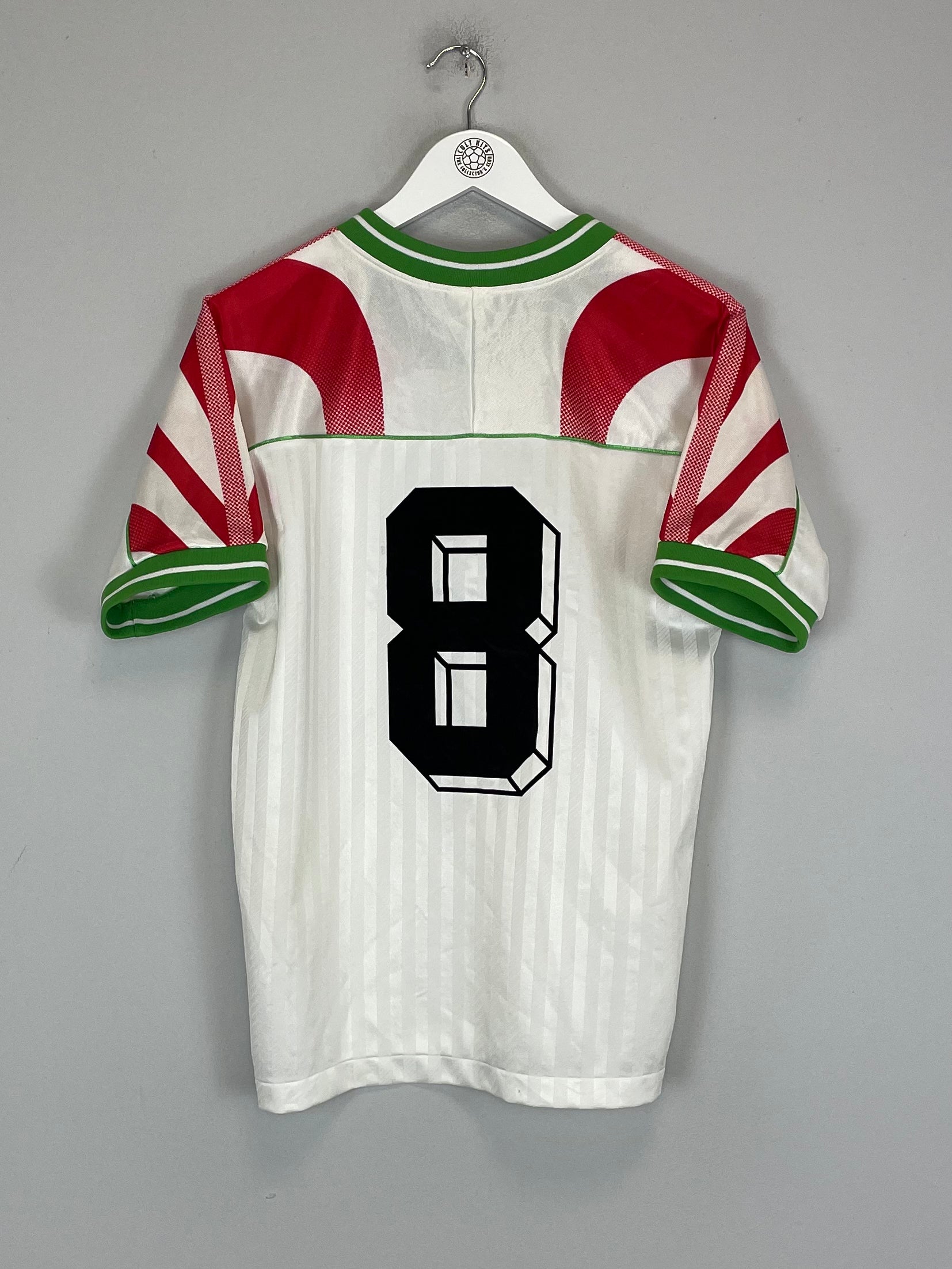 Shop 1995/96 BULGARIA #8 HOME SHIRT (M) PUMA, classic football shirts, vintage football shirts & retro soccer jerseys at Cult Kits
