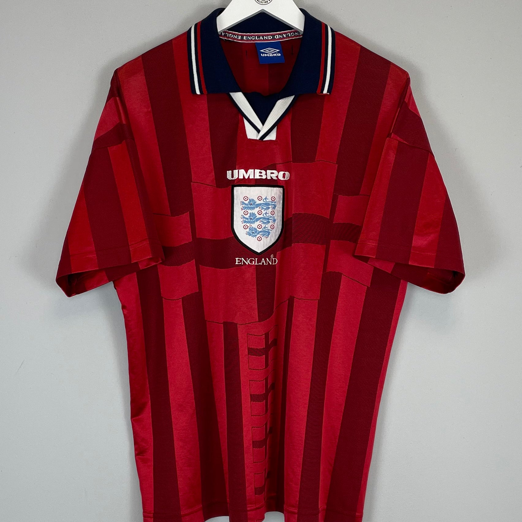 Shop 1997/99 ENGLAND AWAY SHIRT (L) UMBRO, classic football shirts, vintage football shirts & retro soccer jerseys at Cult Kits