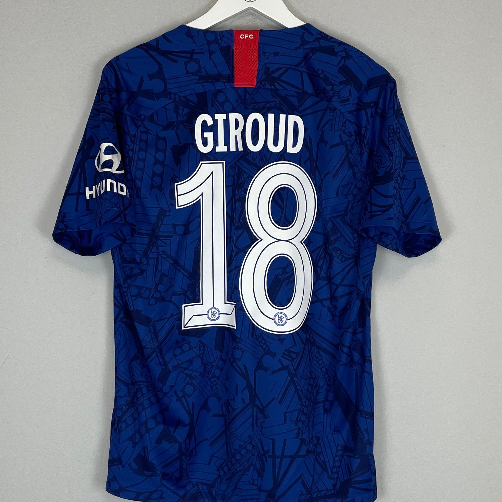 Shop 2019/20 CHELSEA GIROUD #18 HOME SHIRT (L) NIKE, classic football shirts, vintage football shirts & retro soccer jerseys at Cult Kits