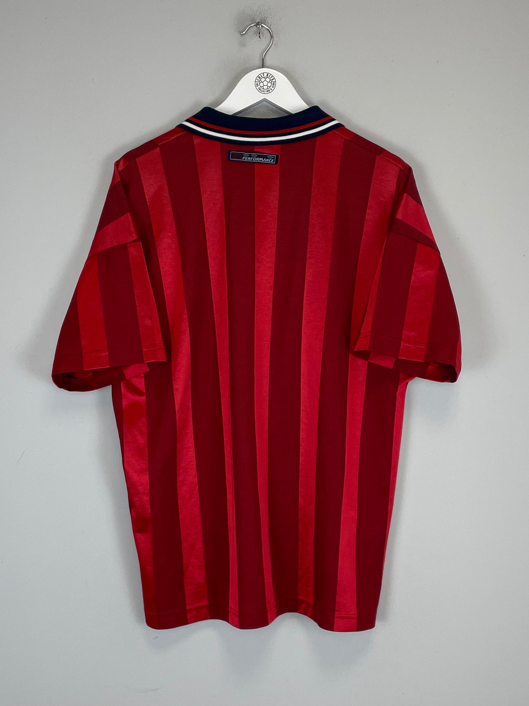 Shop 1997/99 ENGLAND AWAY SHIRT (L) UMBRO, classic football shirts, vintage football shirts & retro soccer jerseys at Cult Kits