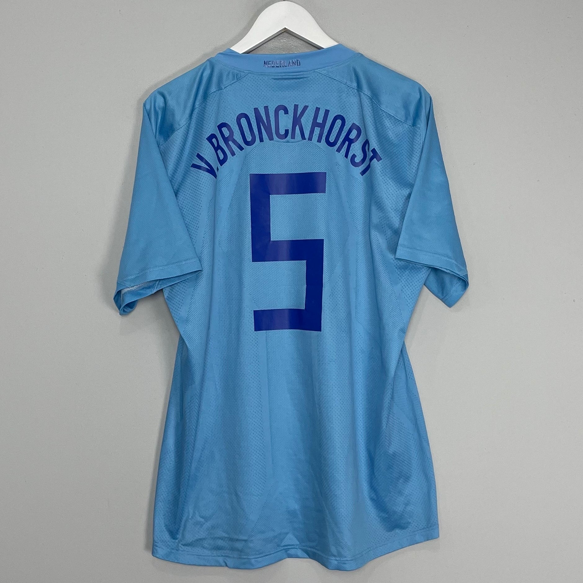 Shop 2008/09 NETHERLANDS VAN BRONCKHORST #5 *MATCH ISSUE* AWAY SHIRT (XL) NIKE, classic football shirts, vintage football shirts & retro soccer jerseys at Cult Kits