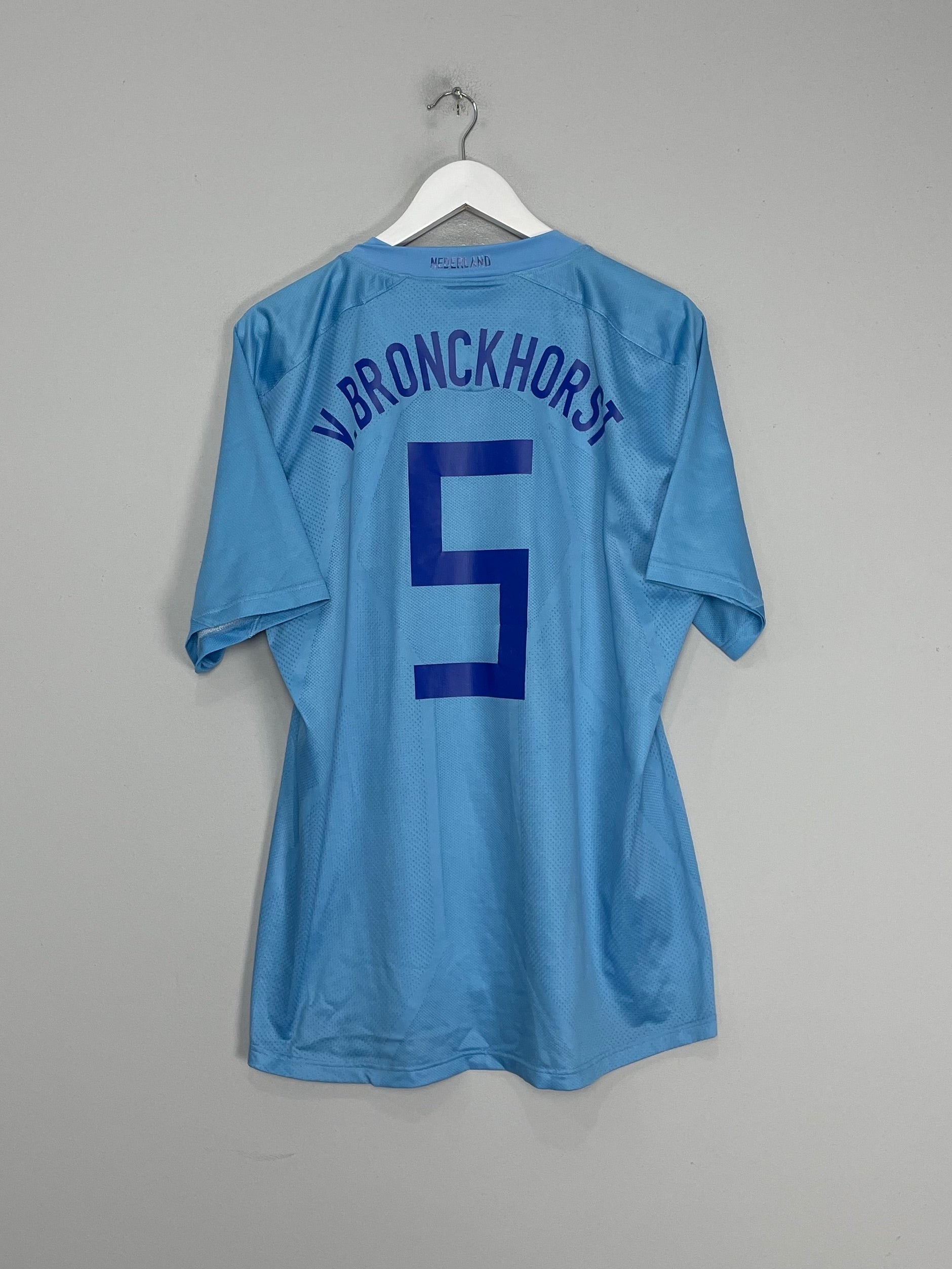Shop 2008/09 NETHERLANDS VAN BRONCKHORST #5 *MATCH ISSUE* AWAY SHIRT (XL) NIKE, classic football shirts, vintage football shirts & retro soccer jerseys at Cult Kits