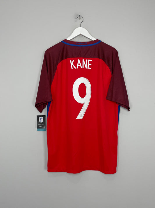 Image of the England Kane shirt from the 2016/17 season