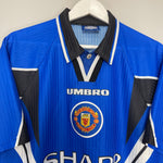 Shop 1996/97 MANCHESTER UNITED THIRD SHIRT (XL) UMBRO, classic football shirts, vintage football shirts & retro soccer jerseys at Cult Kits